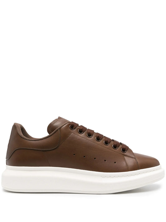 Oversized sneakers