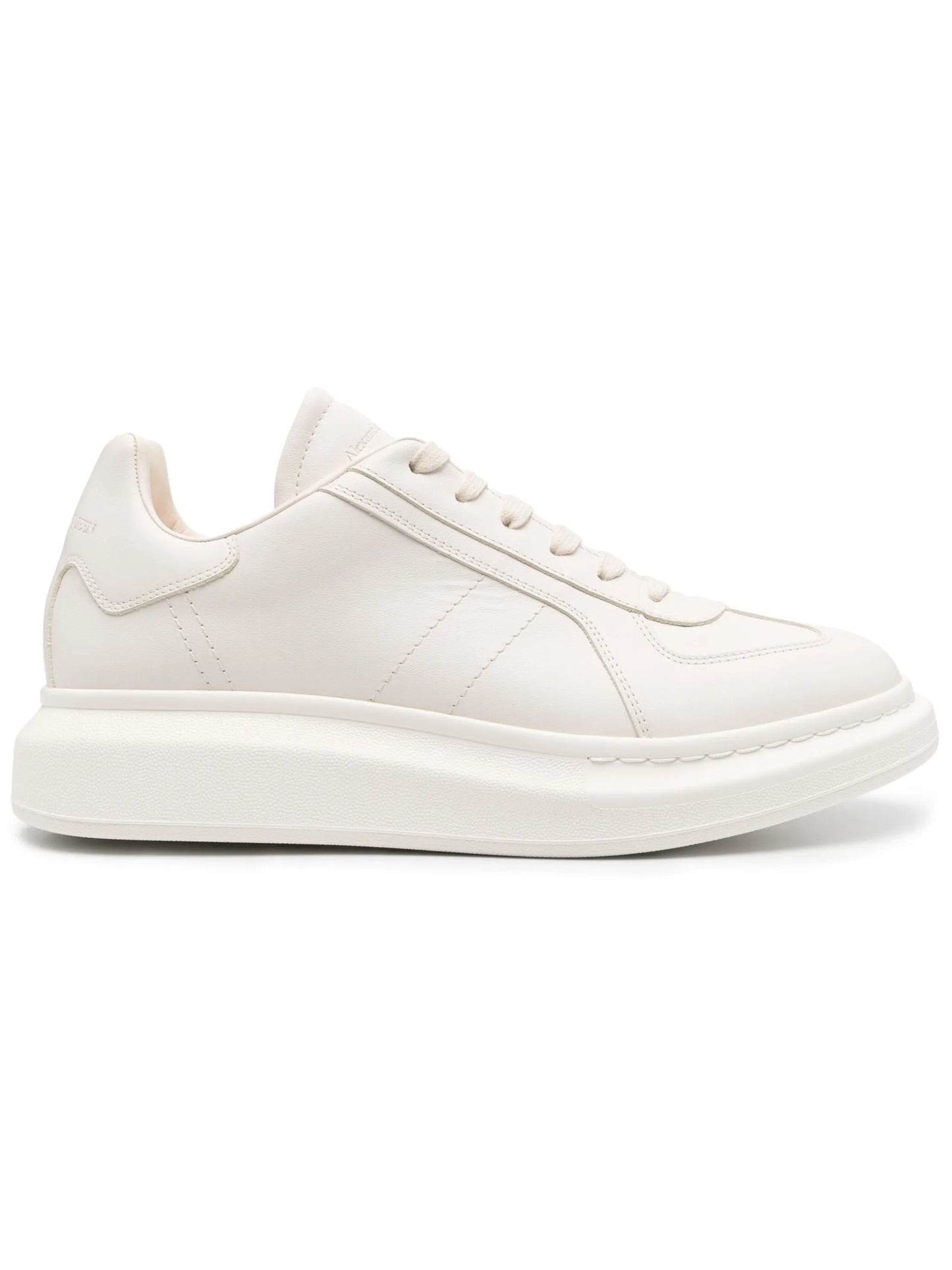 Oversized Retro sneakers