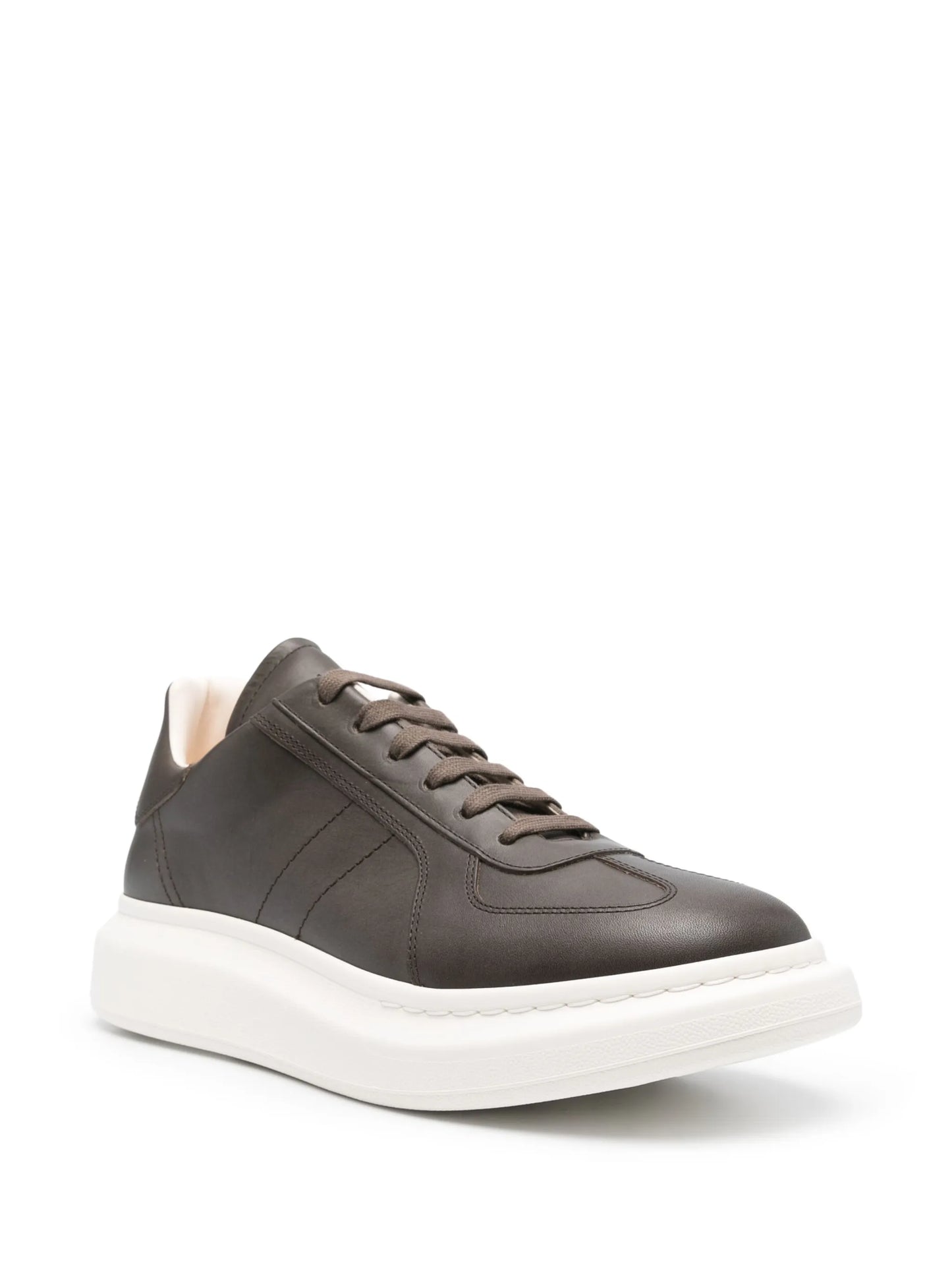 Oversized Retro sneakers