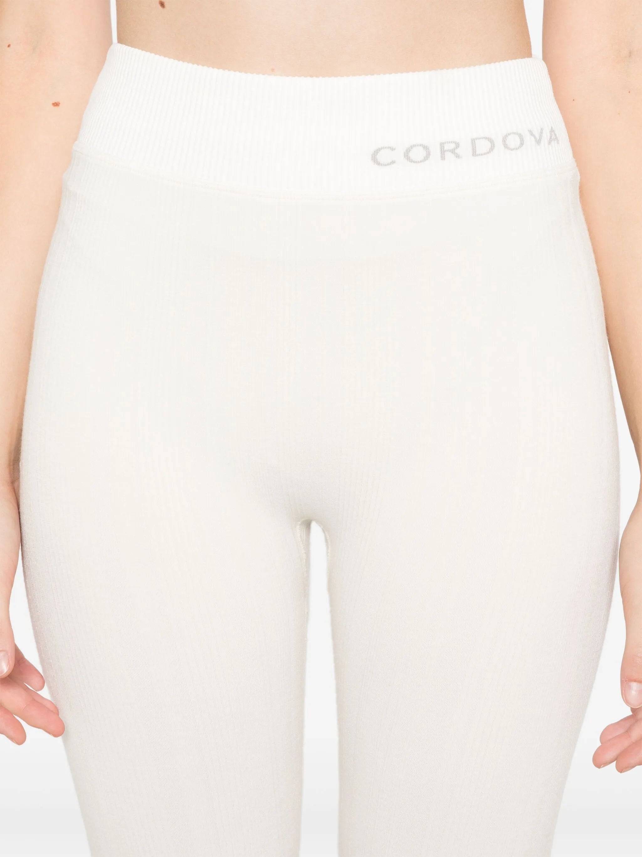 logo-waistband base layer