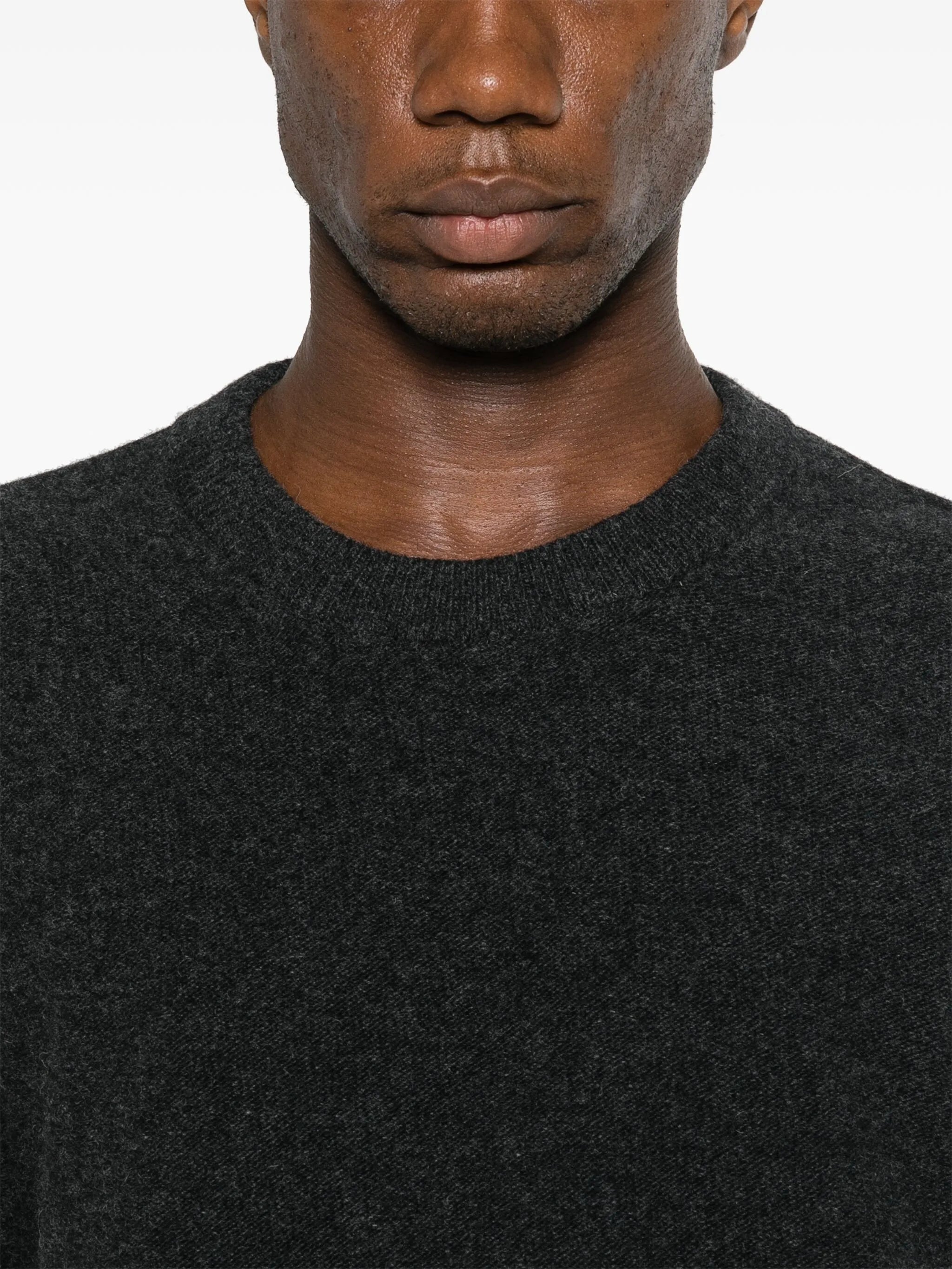 round-neck wool jumper