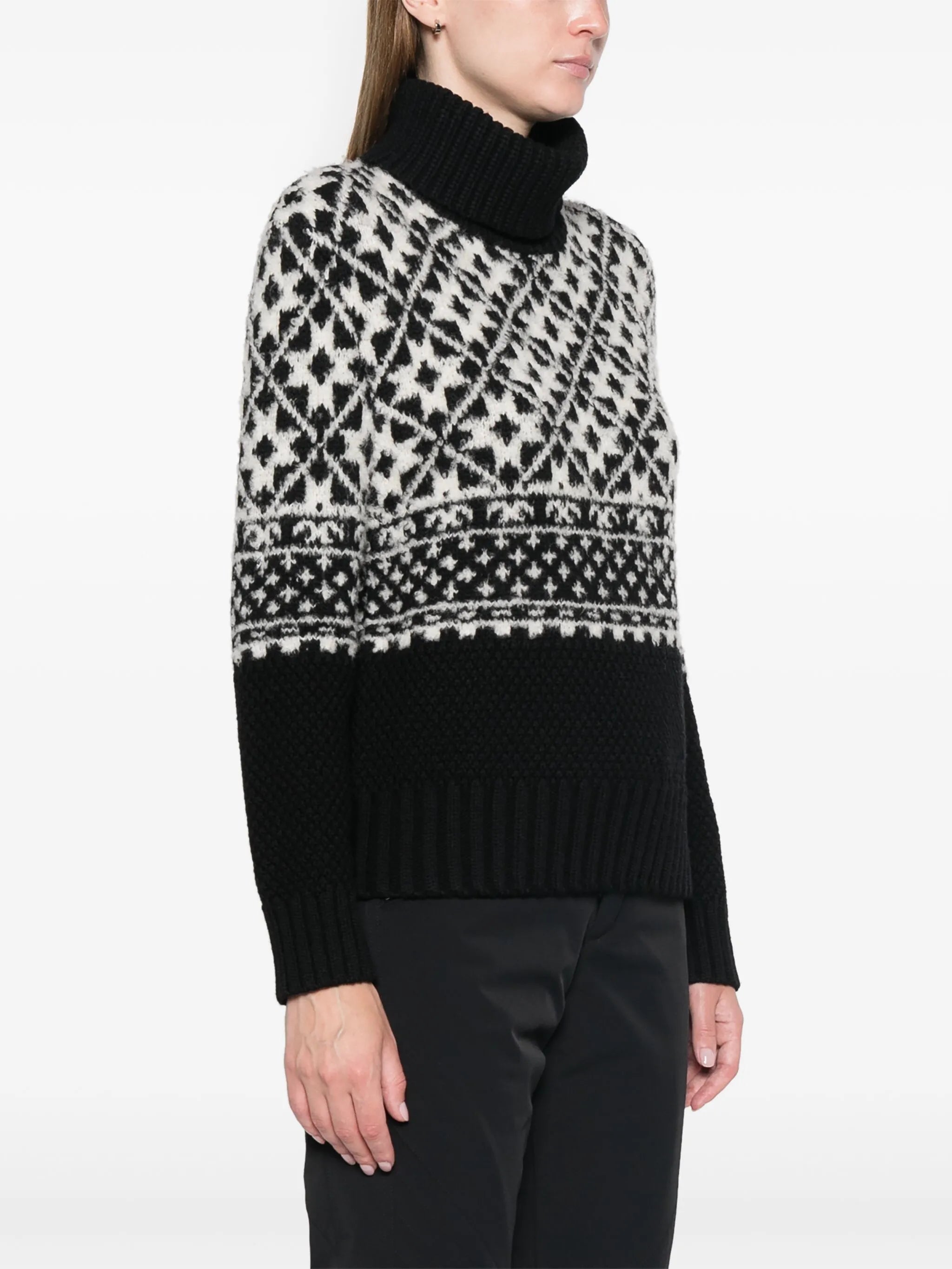 Nadia sweater