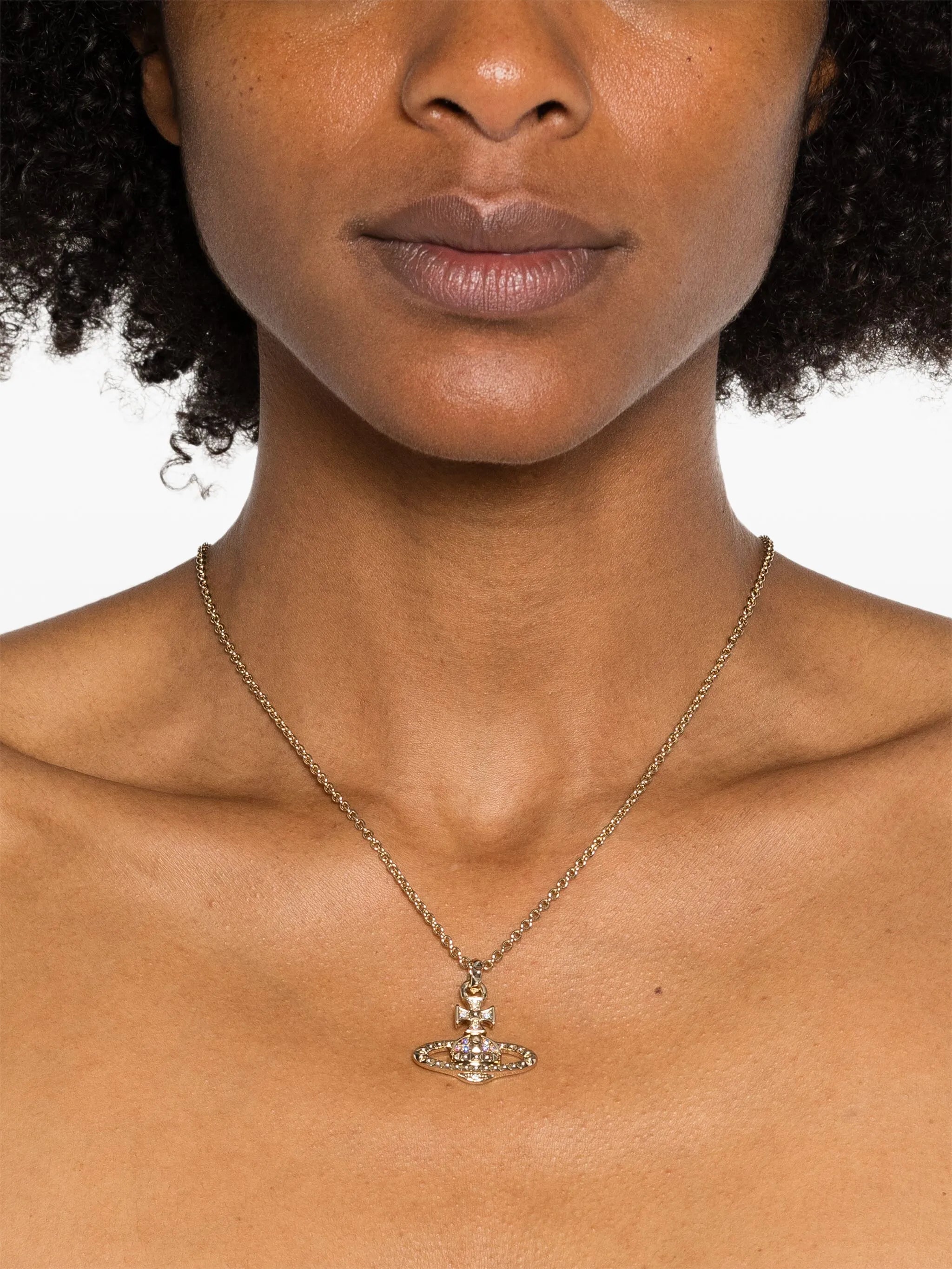 Mayfair Bas Relief pendant necklace