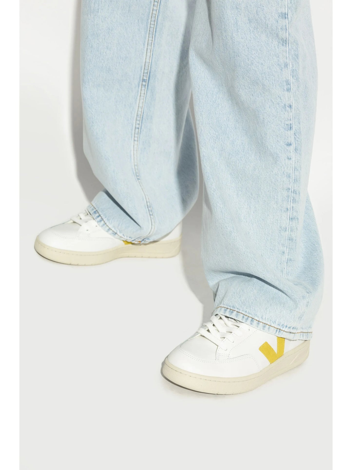 V12 Chromefree leather sneakers