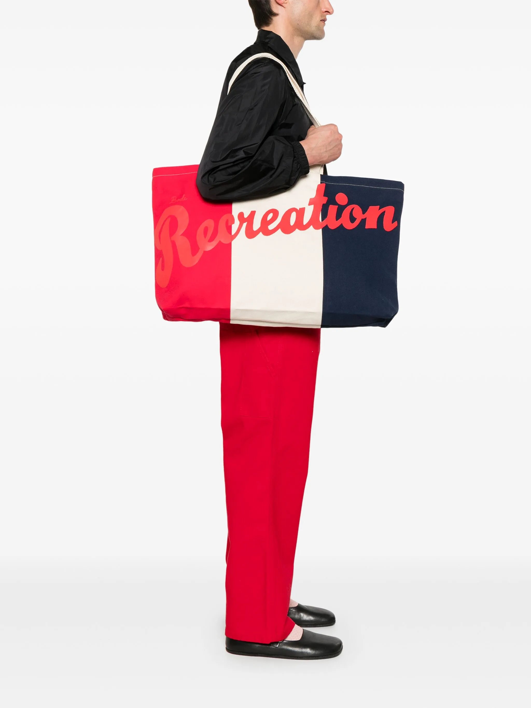 Recreation tote bag