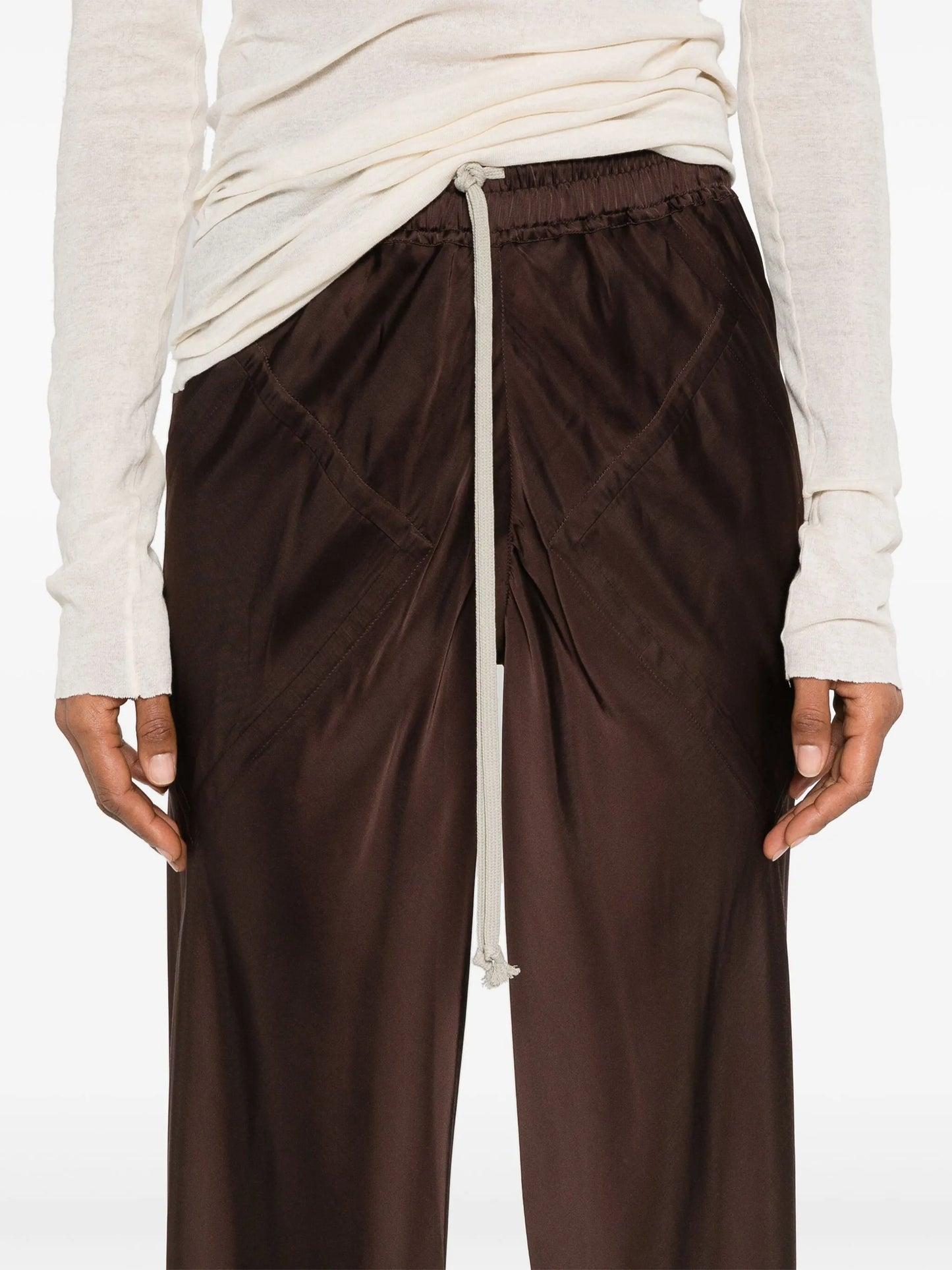 Bias trousers