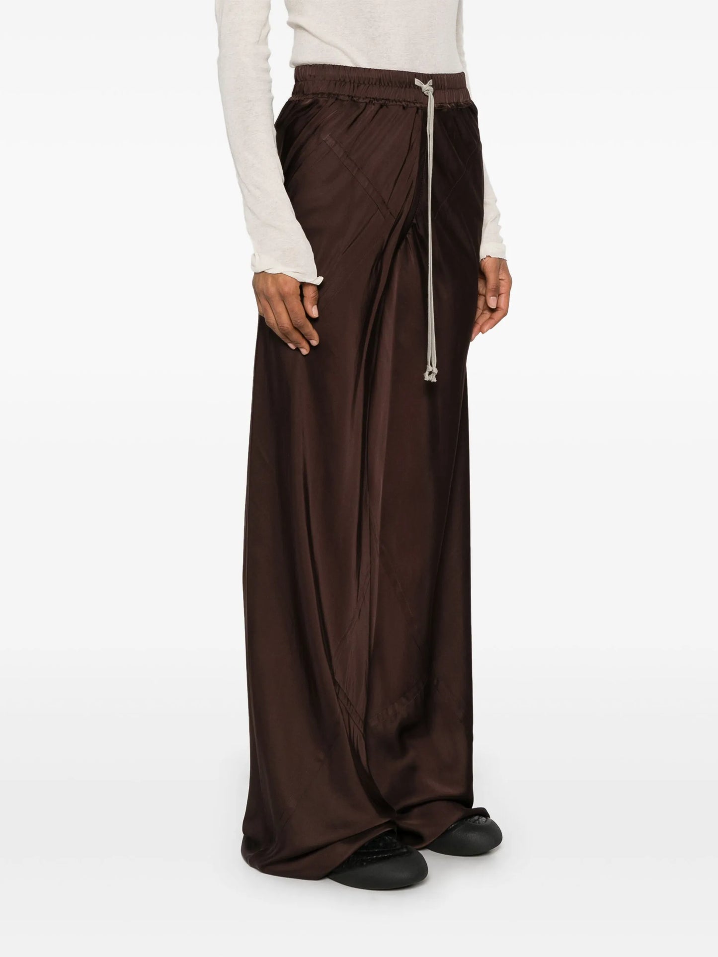 Bias trousers