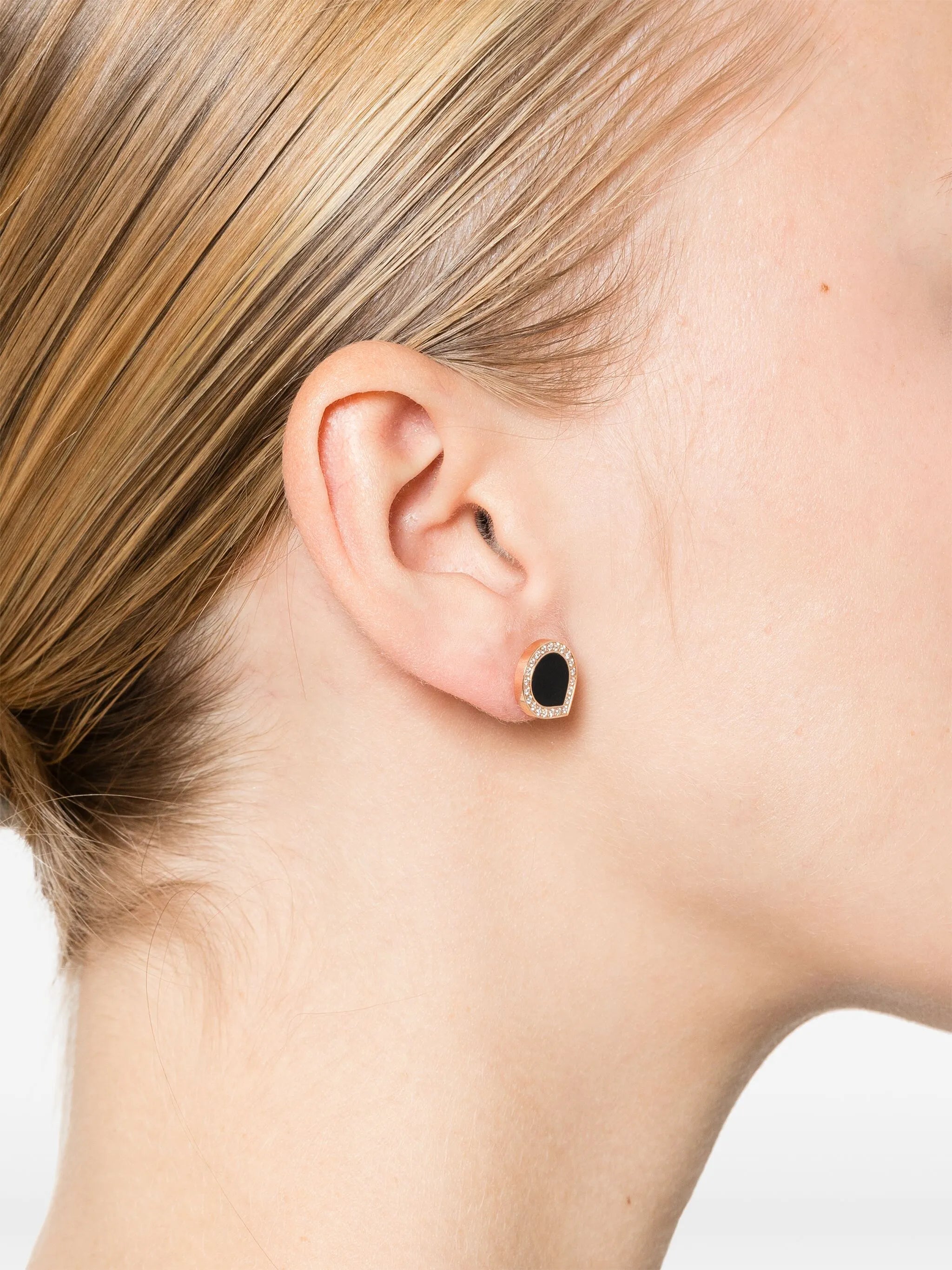 Antifer Onyx stud earring