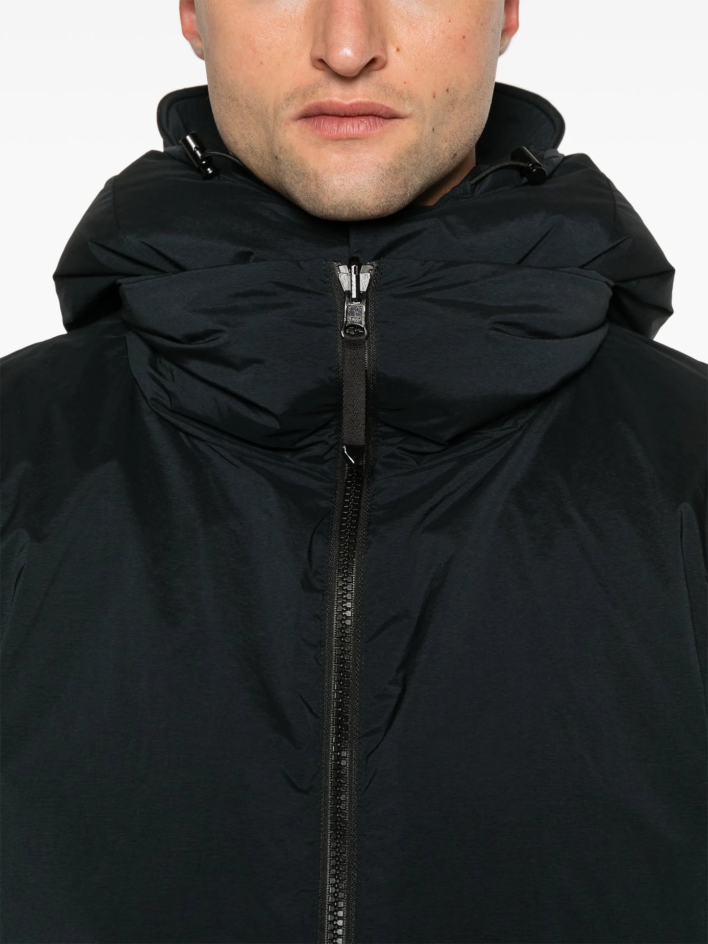 Aegissida jacket