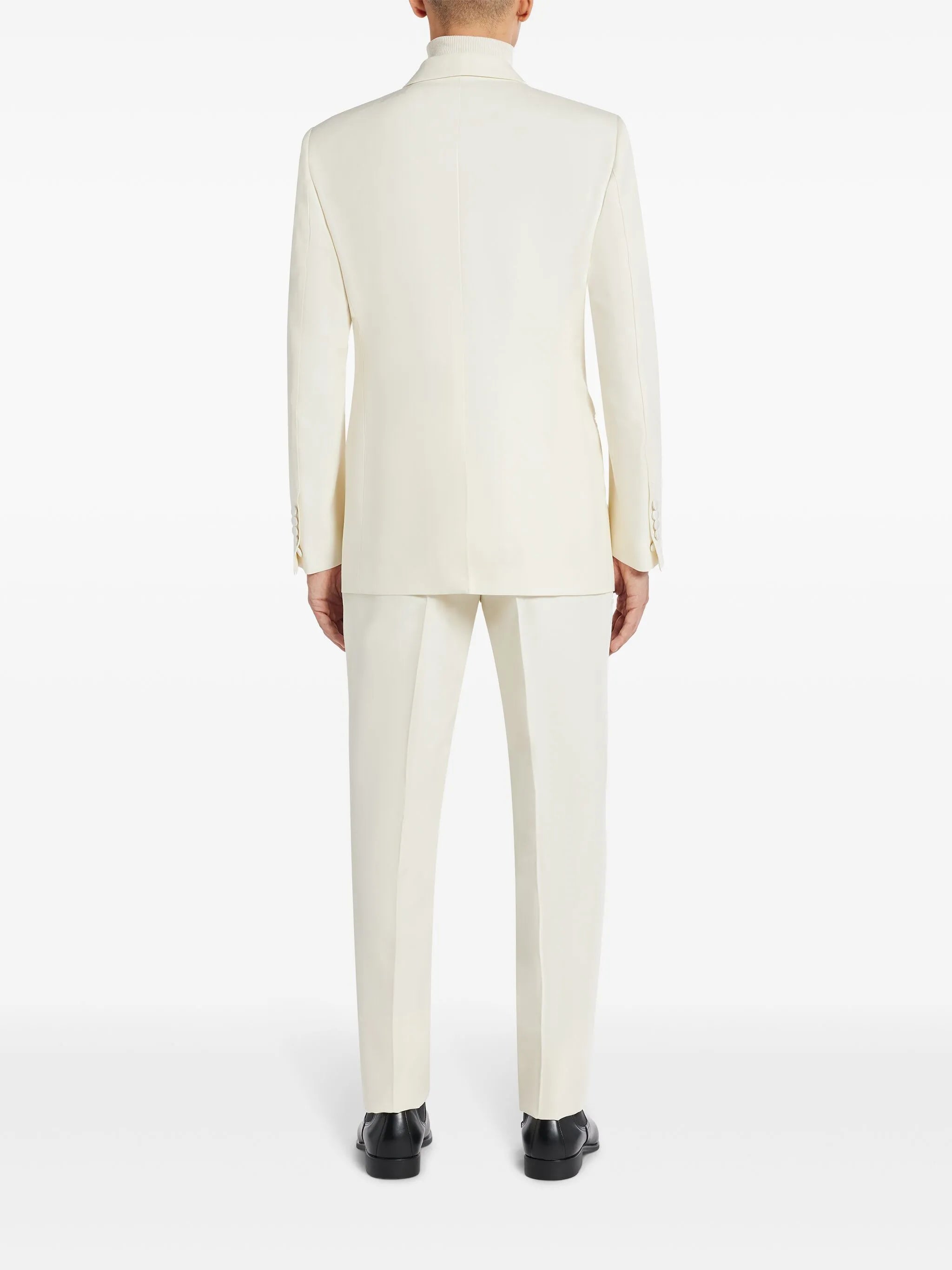 single-breasted blazer