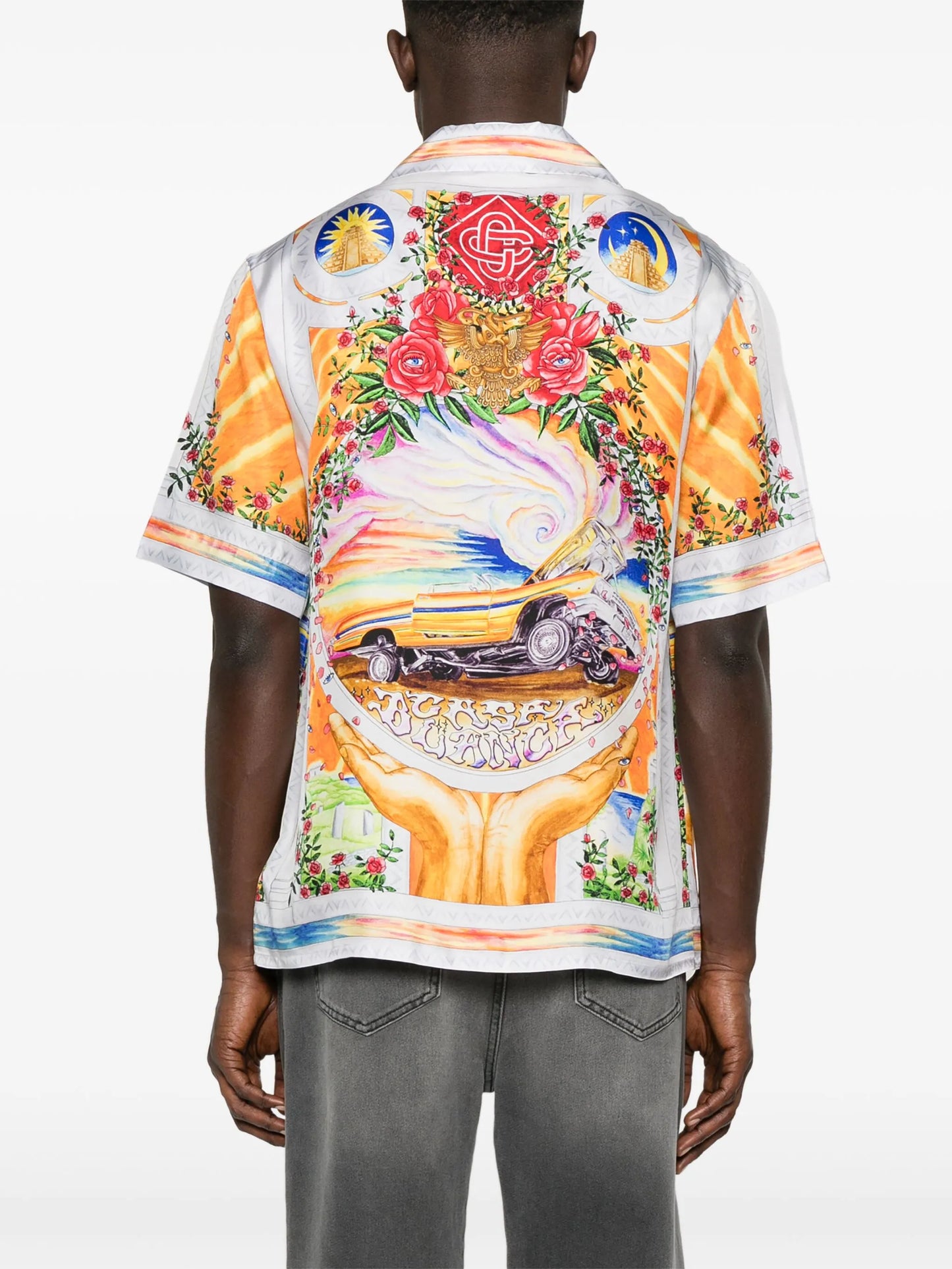 graphic-print shirt
