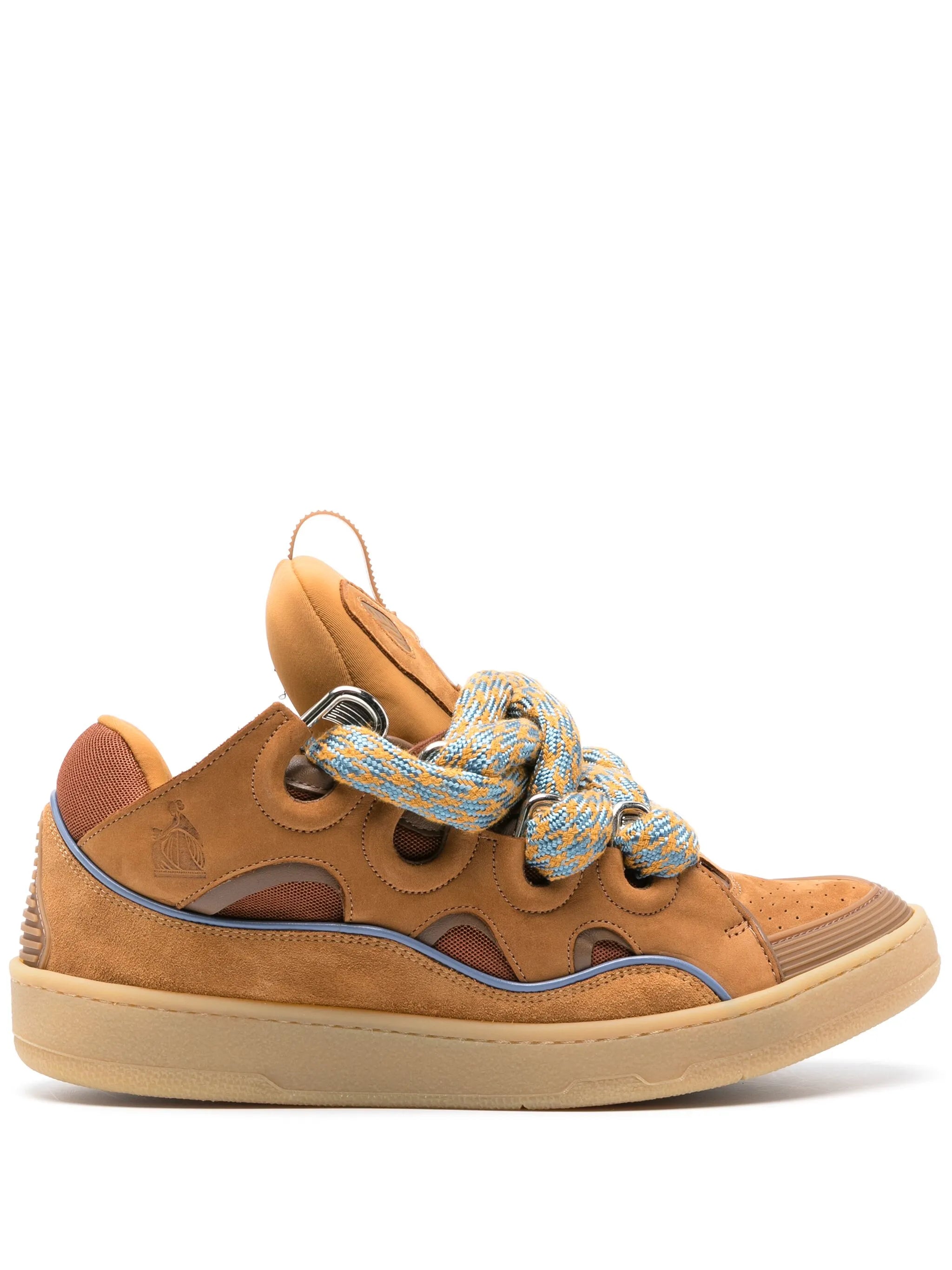 Curb sneakers