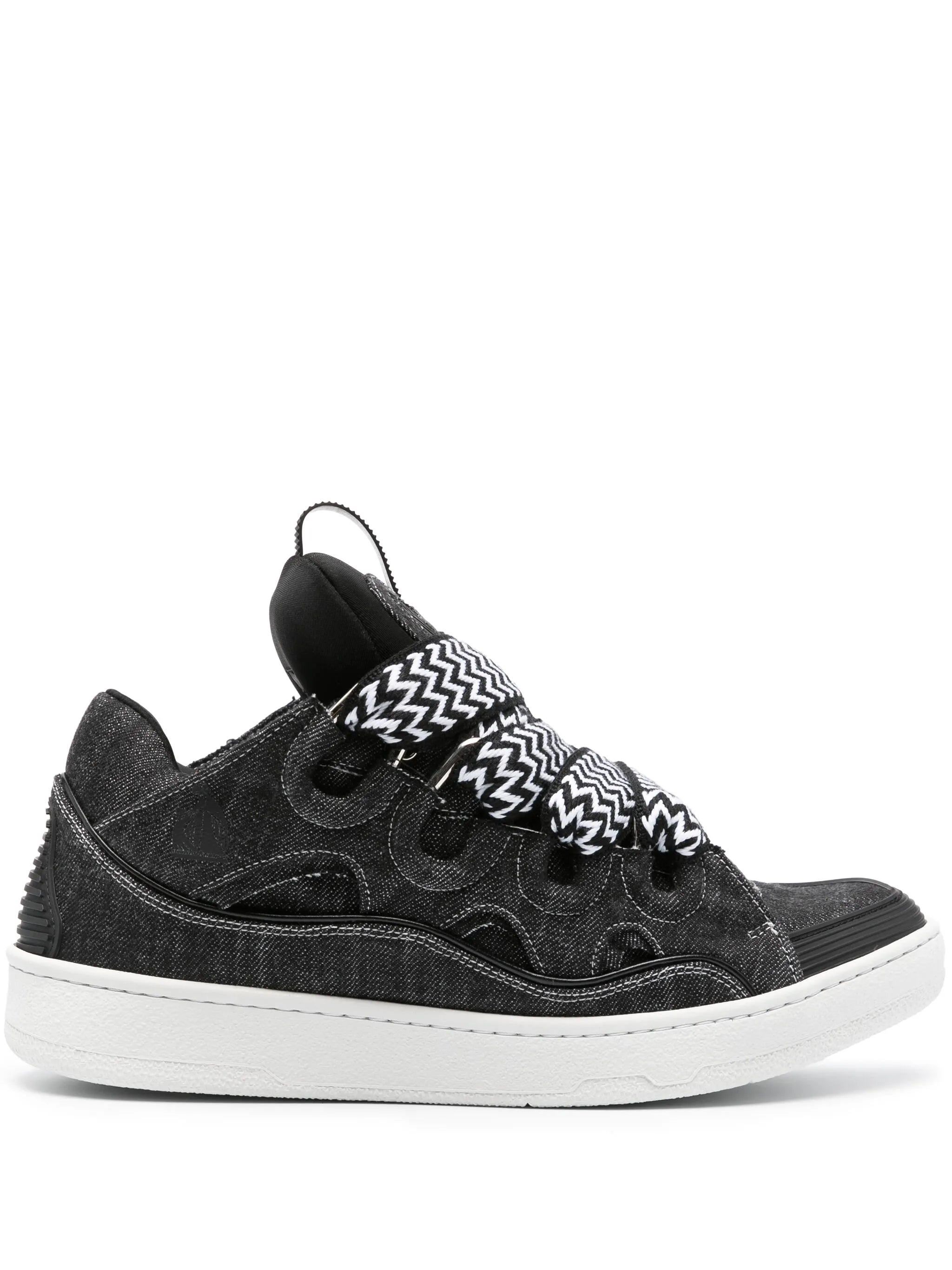 Curb sneakers
