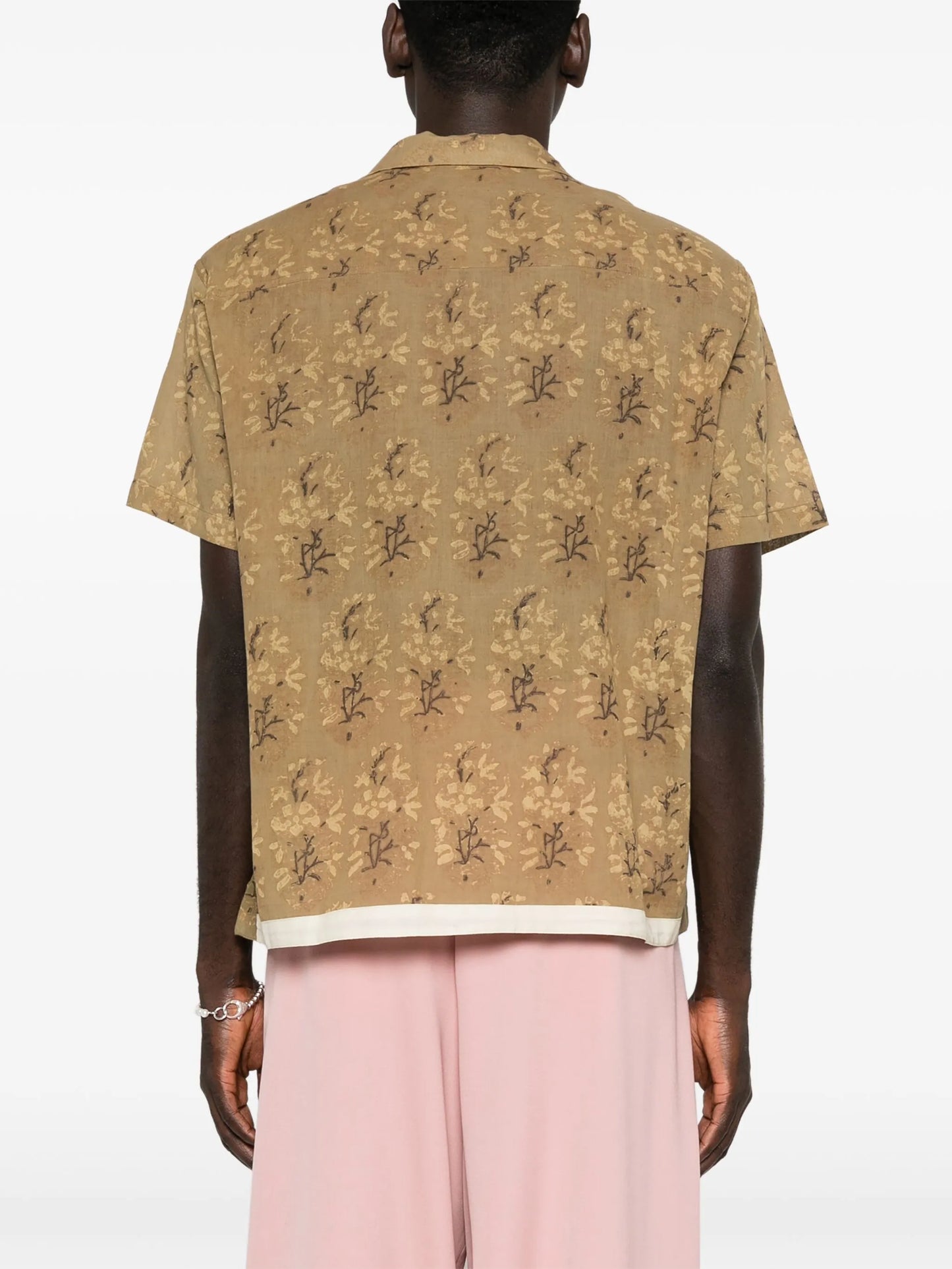 graphic-print shirt