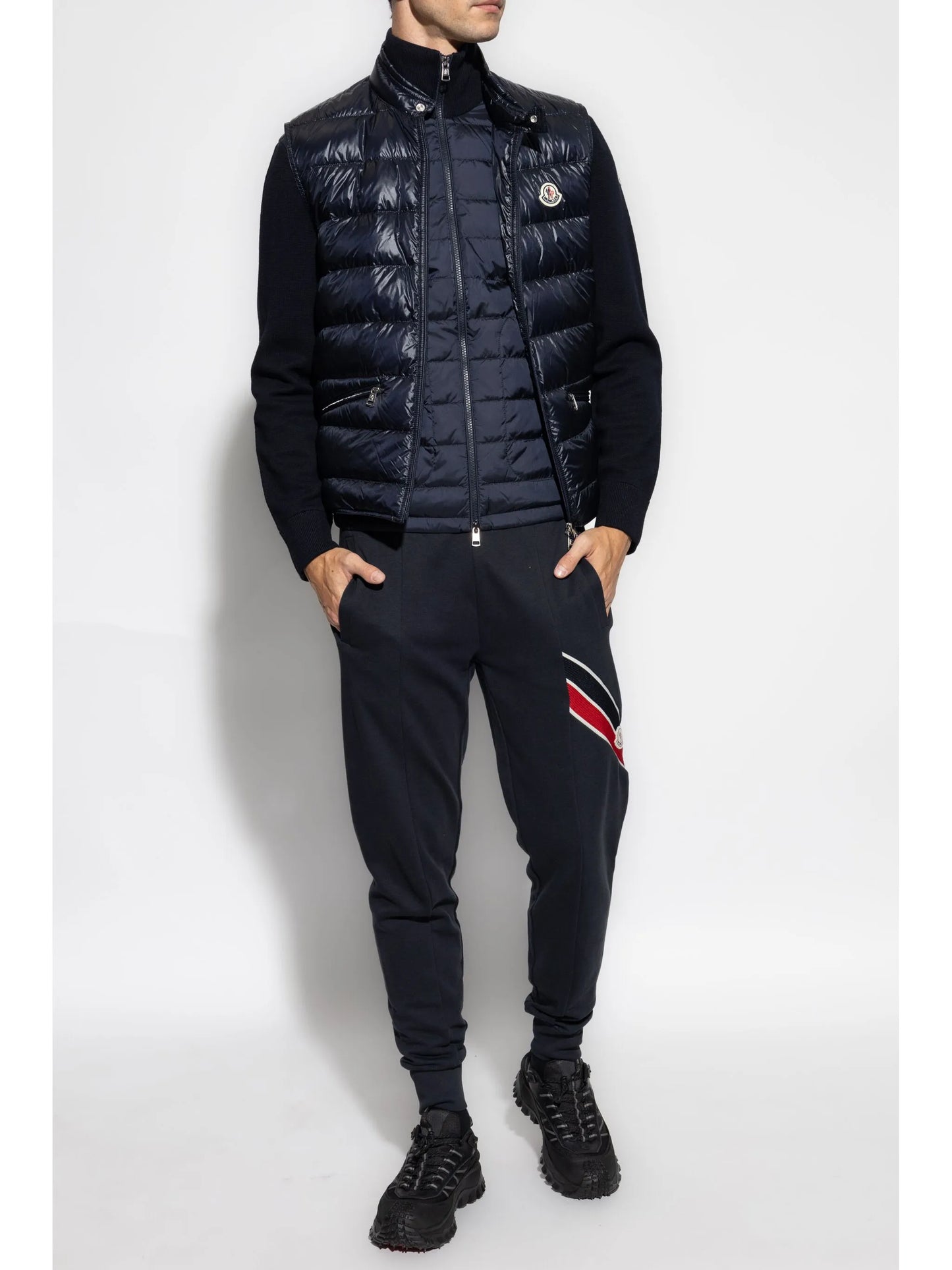 zip quilted waistcoat