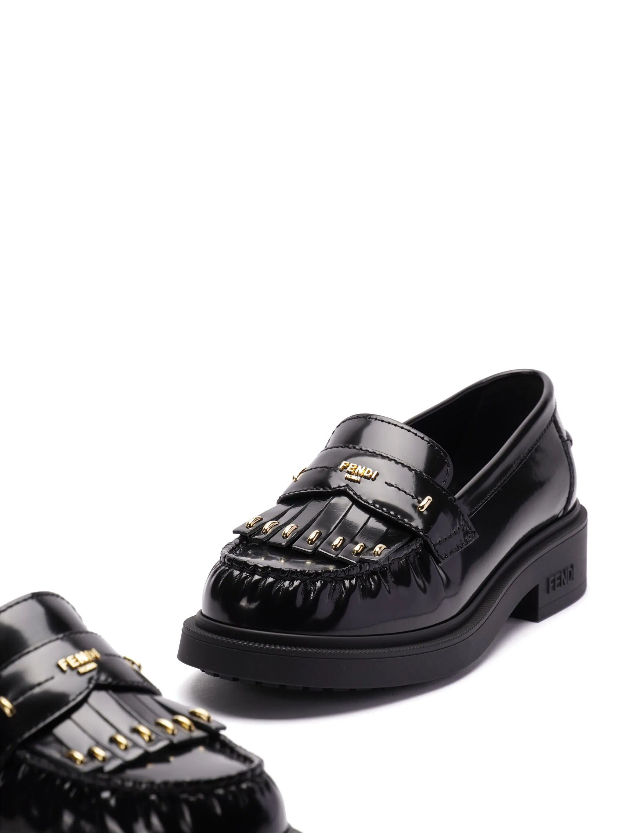 logo-plaque leather loafers
