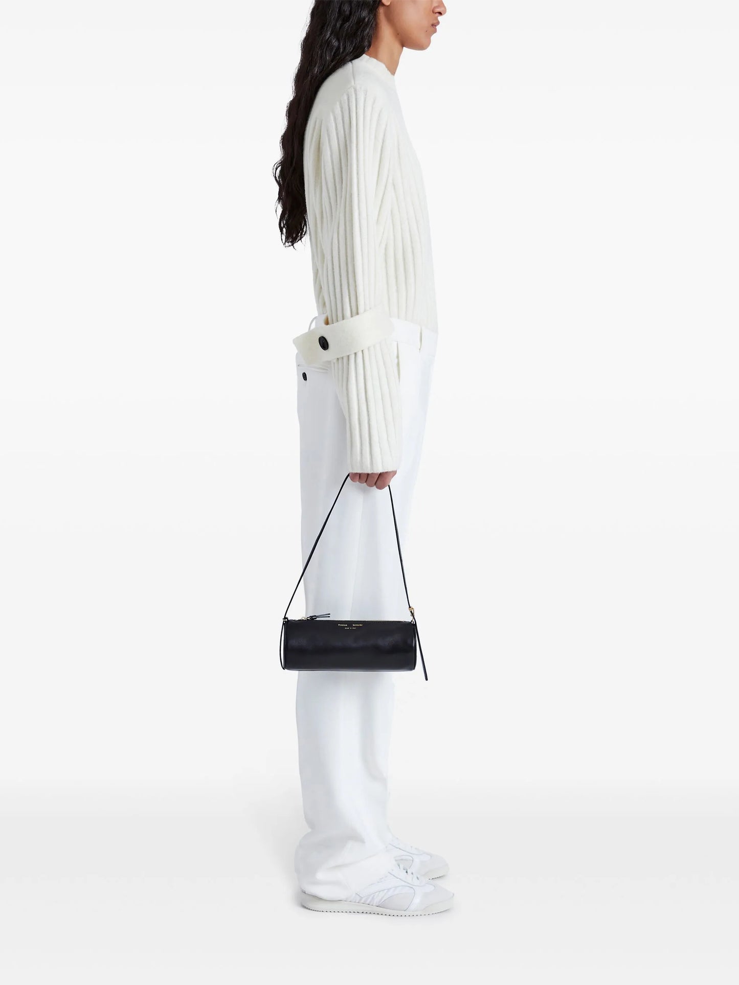 Silo shoulder bag
