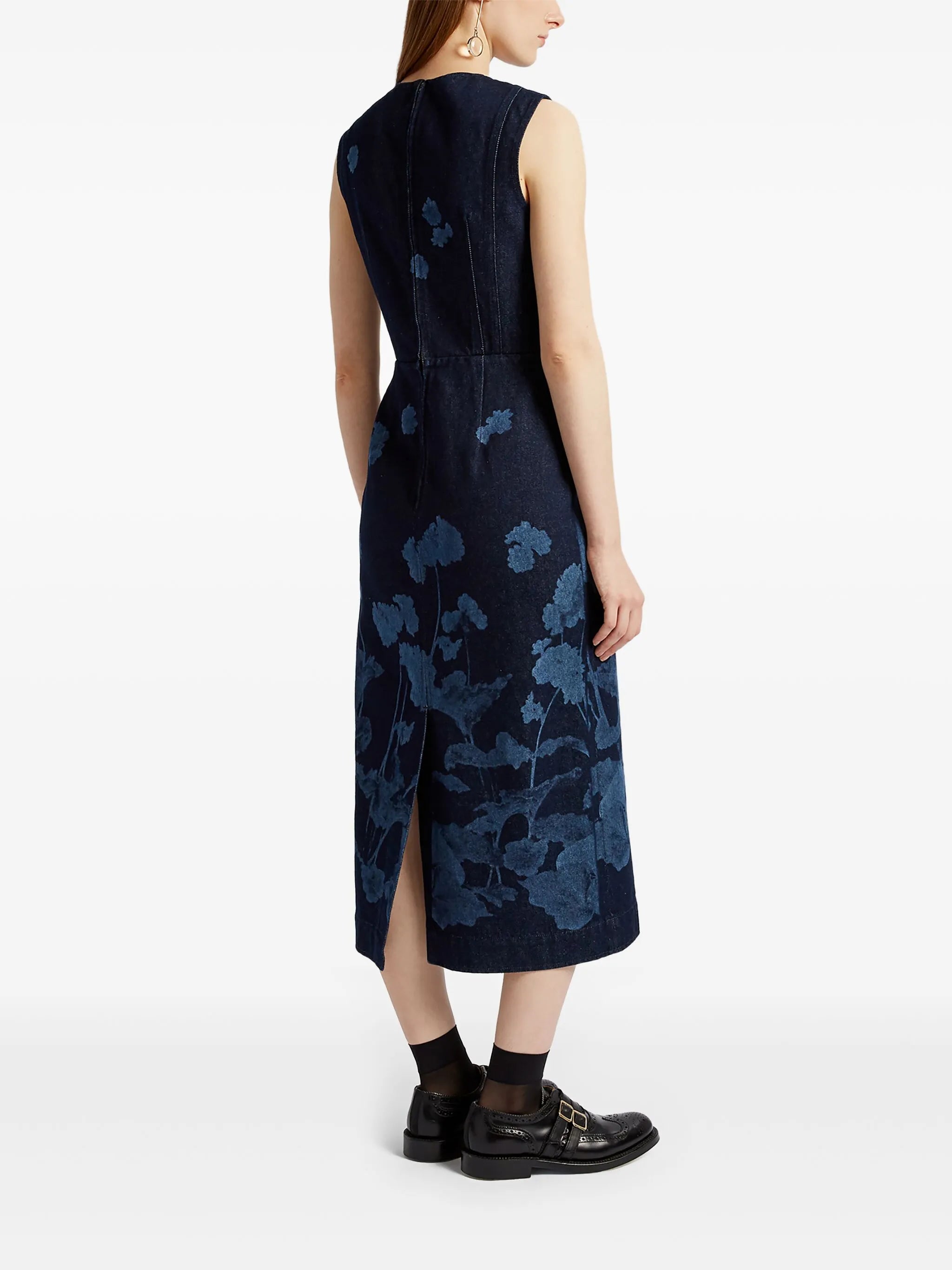 sleeveless midi dress