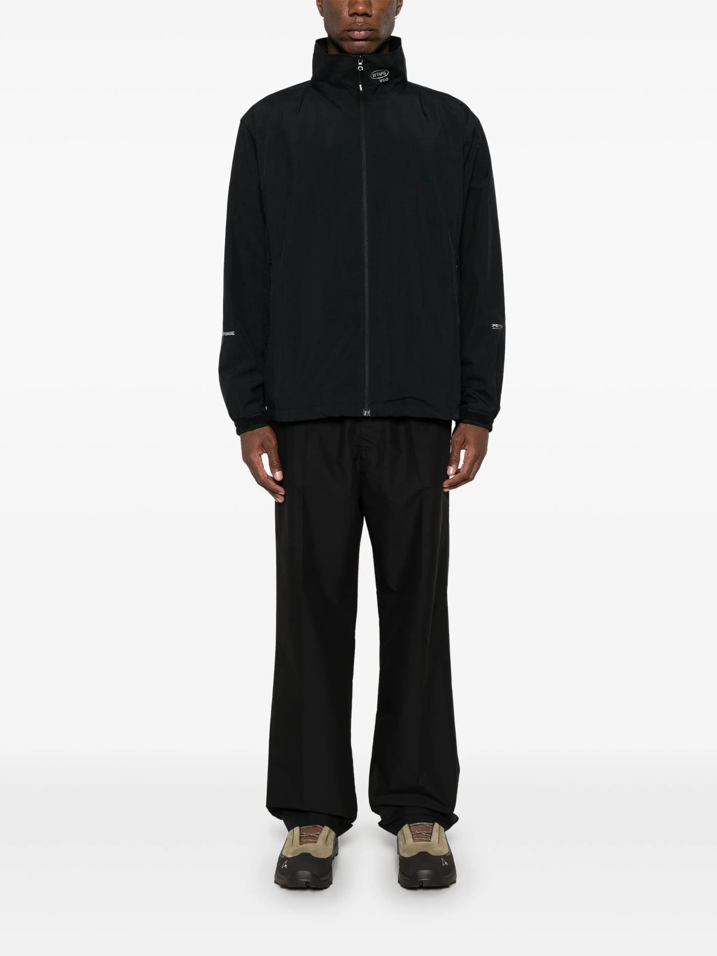 lightweight windbreaker