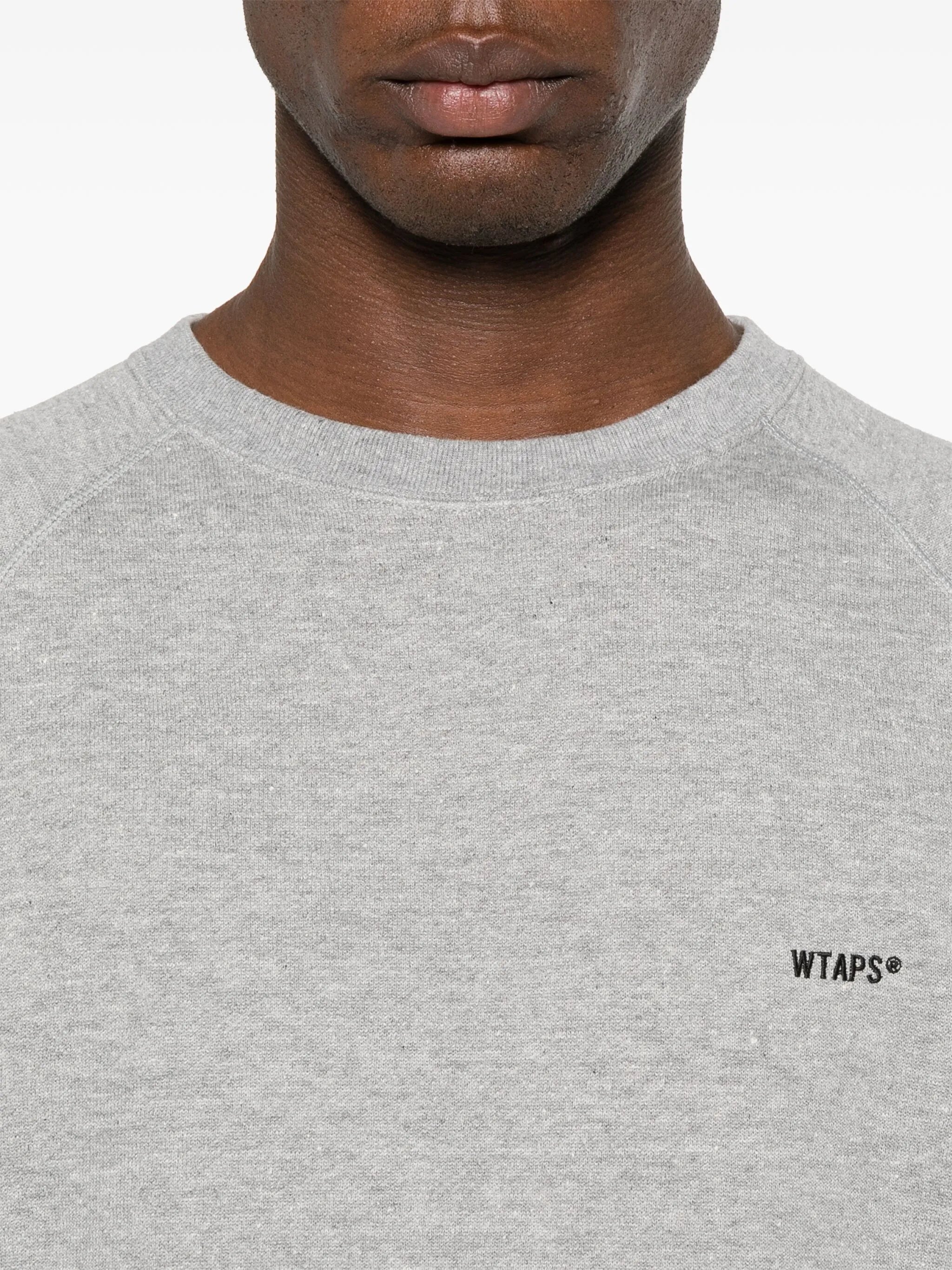 embroidered-logo sweatshirt