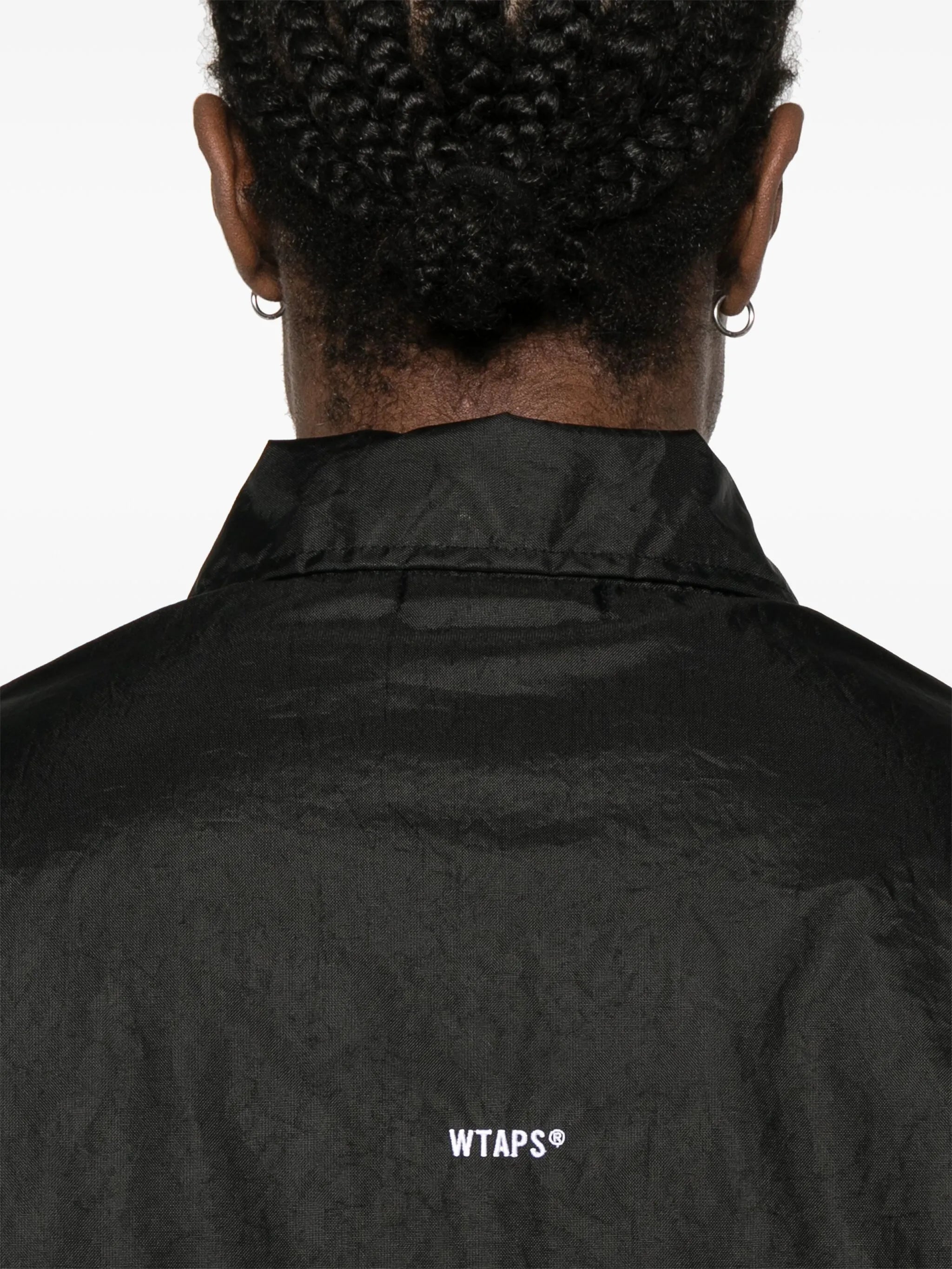 logo-patch windbreaker