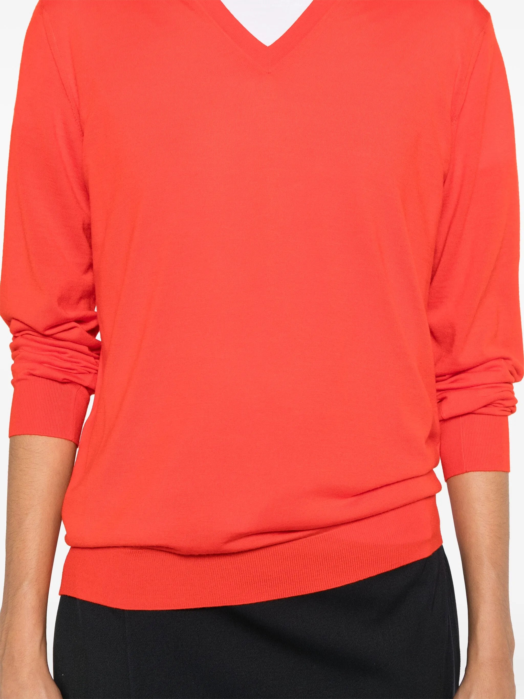 Haius V-neck sweater