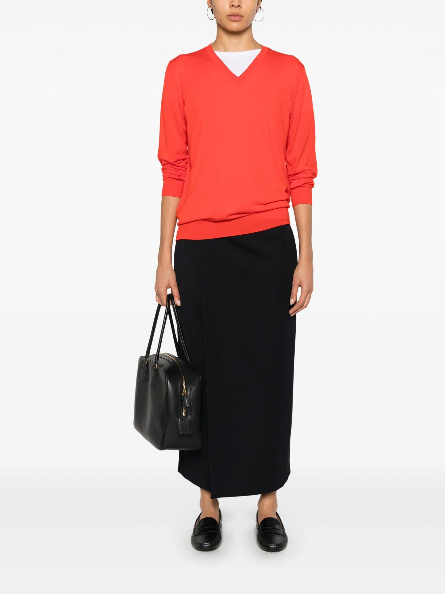 Haius V-neck sweater