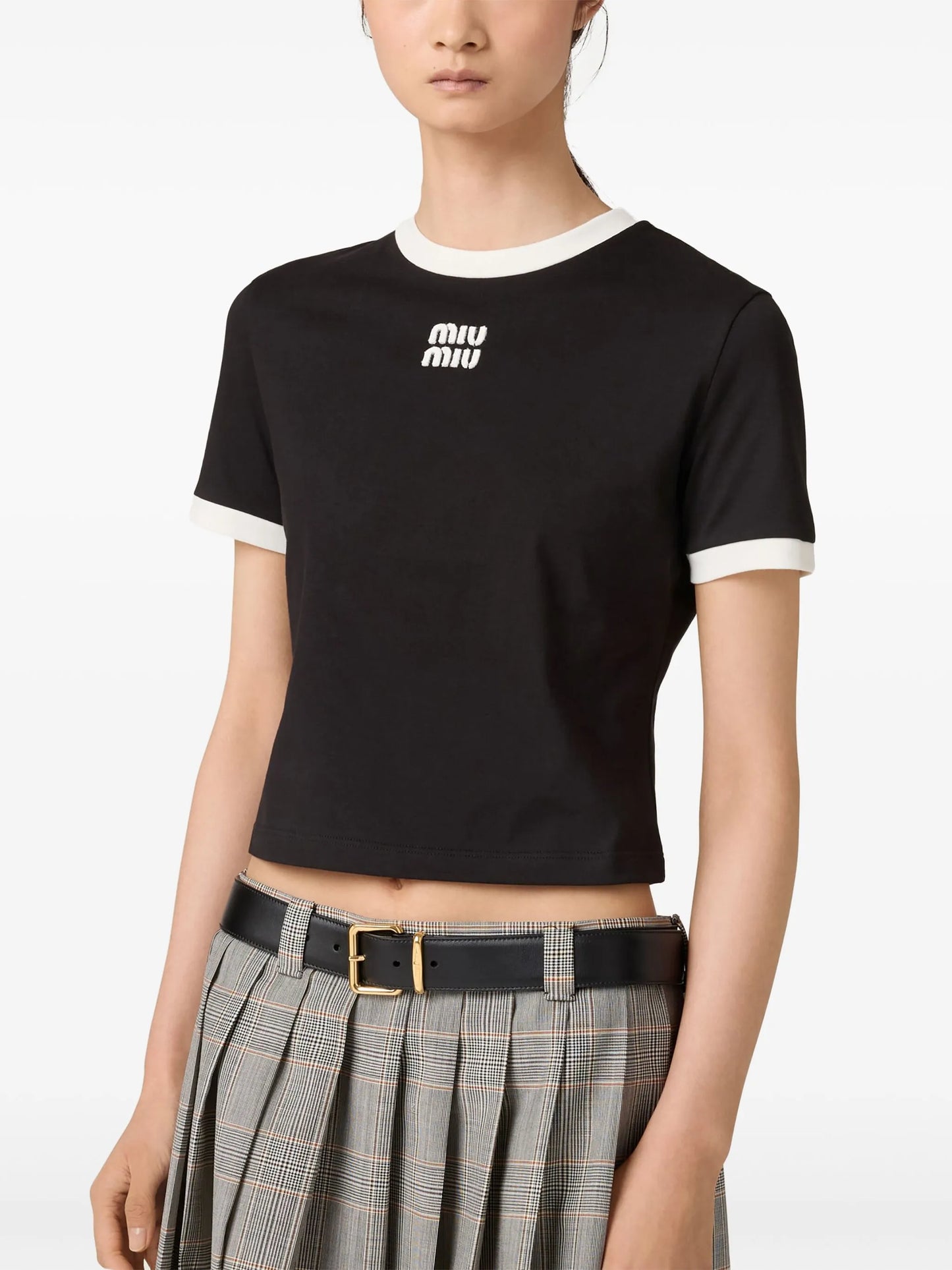 logo-embroidered T-shirt