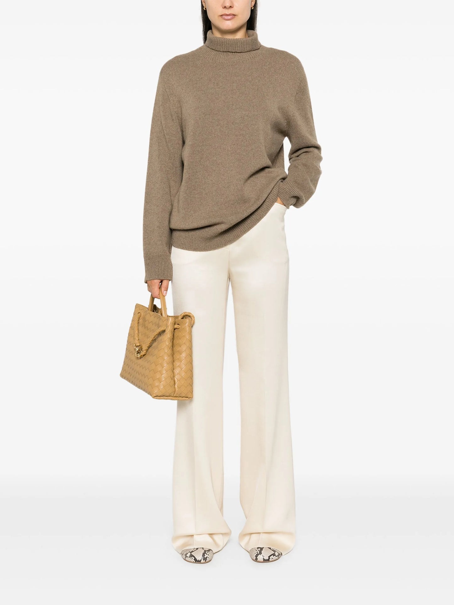 Hepny sweater