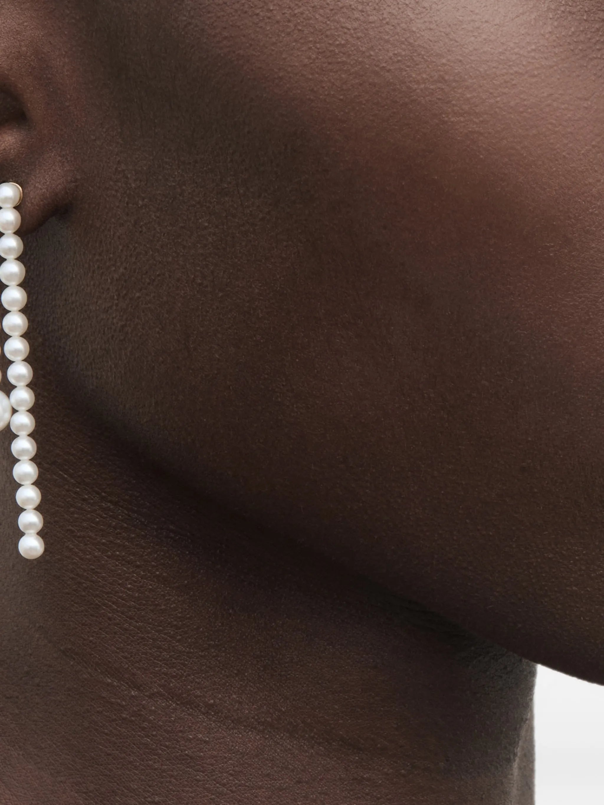 La Valse freshwater pearl earrings