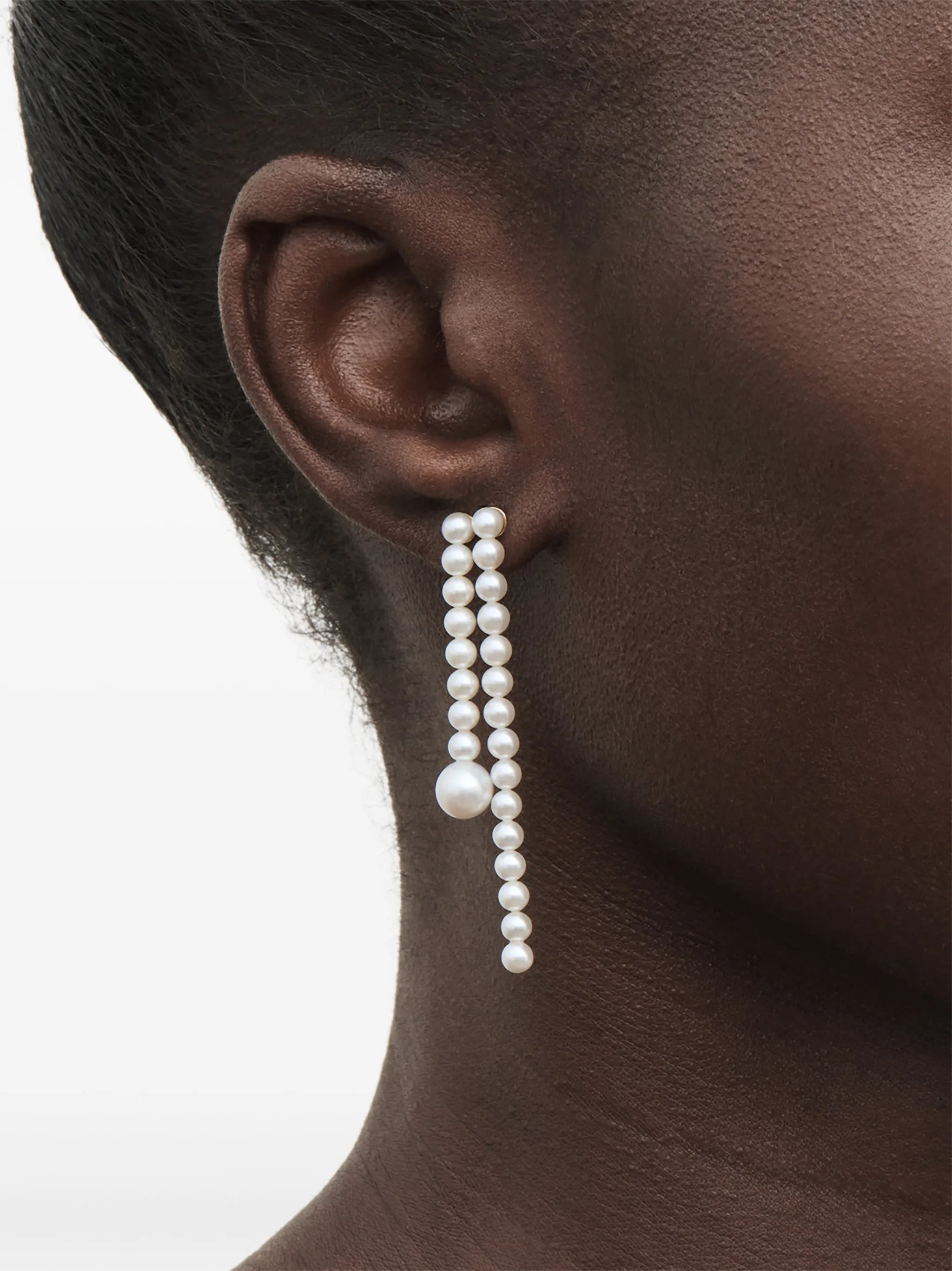 La Valse freshwater pearl earrings