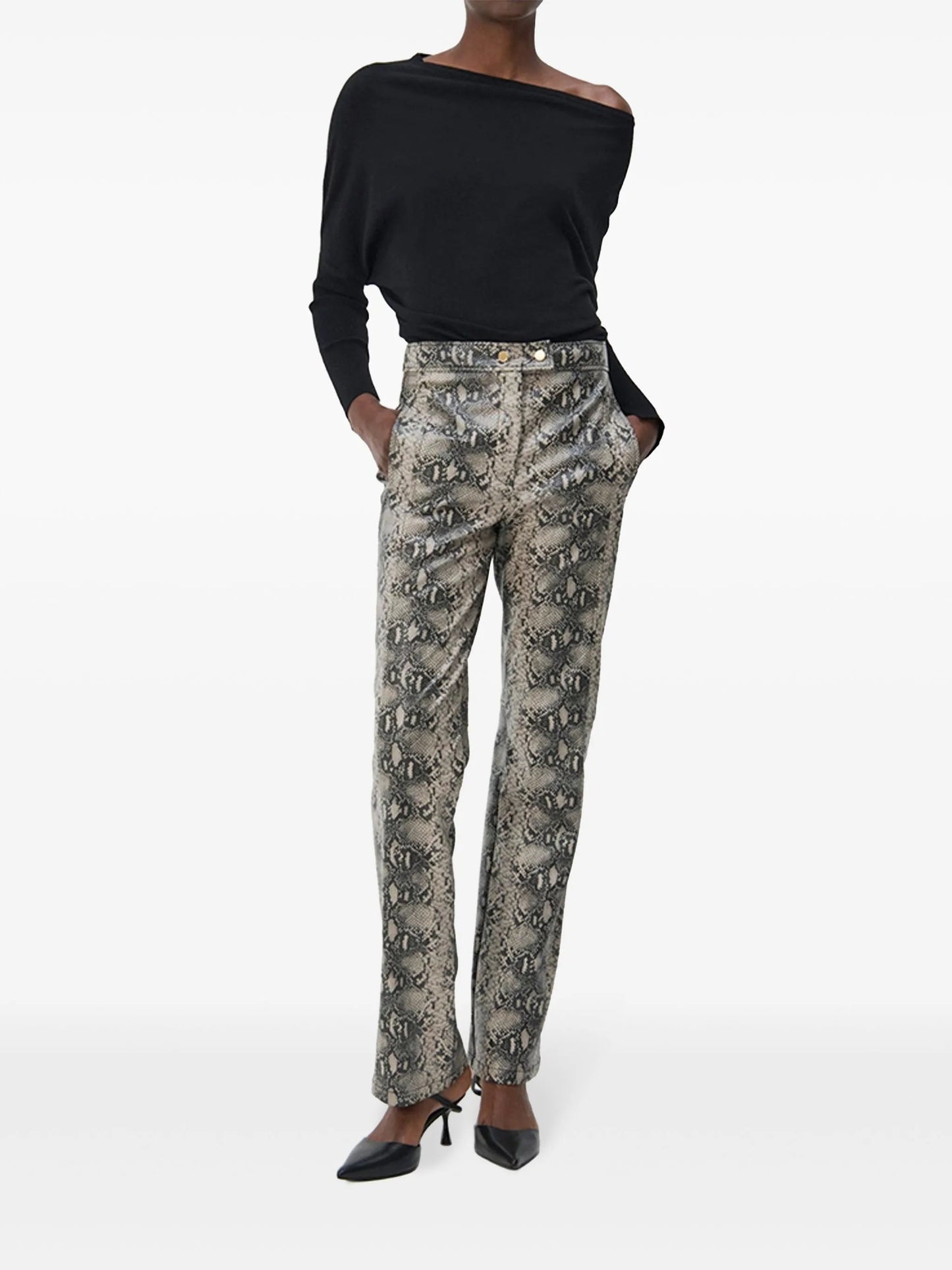 Lavina off-shoulder sweater