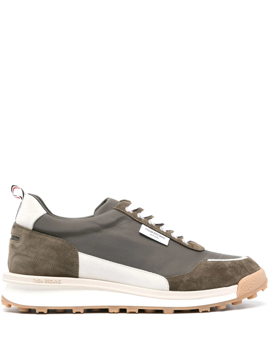 Alumni sneakers