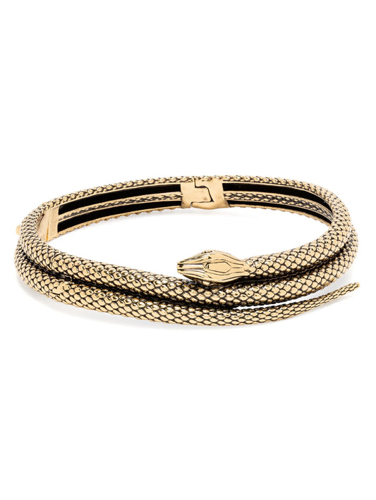 The Chloé snake necklace