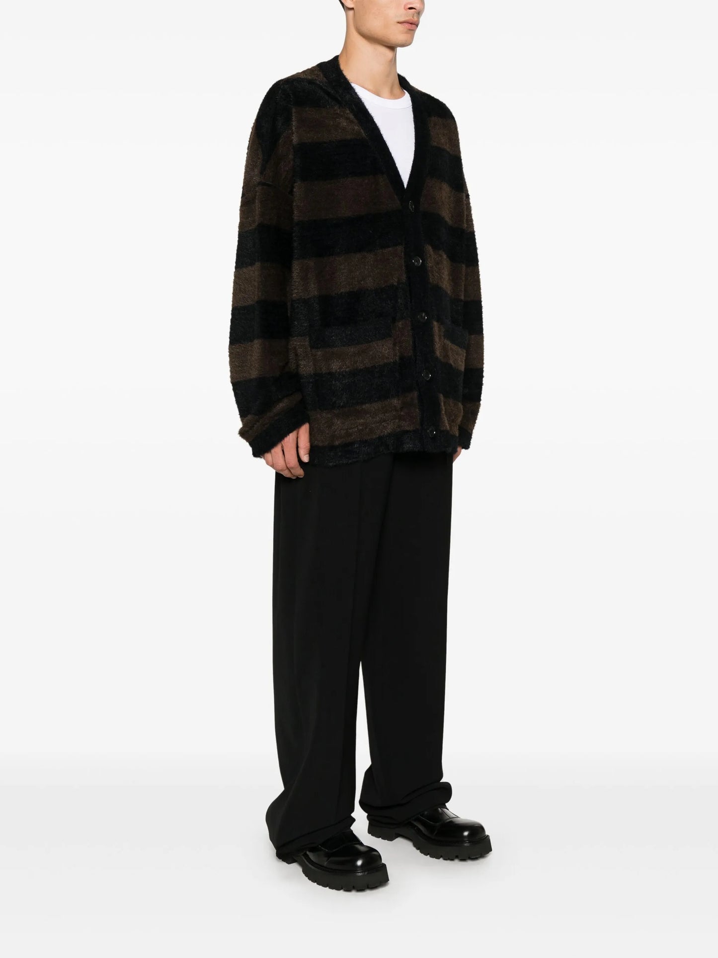 skull-appliqué cardigan
