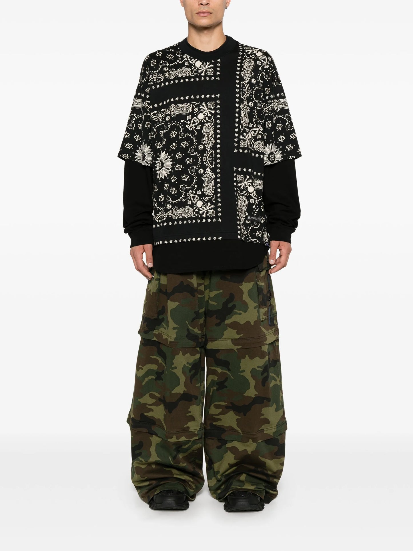 bandana-print layered T-shirt