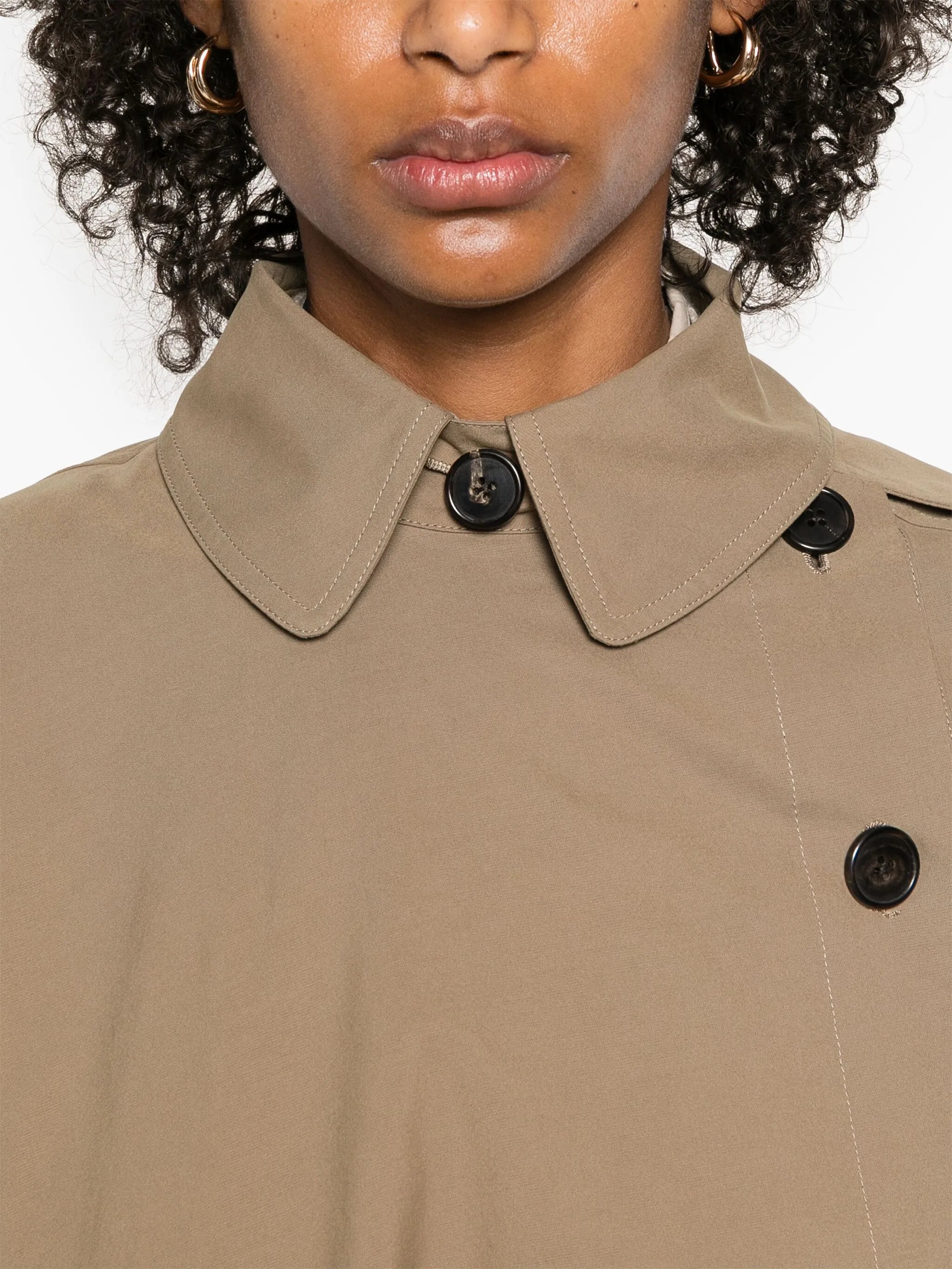 Aralia coat