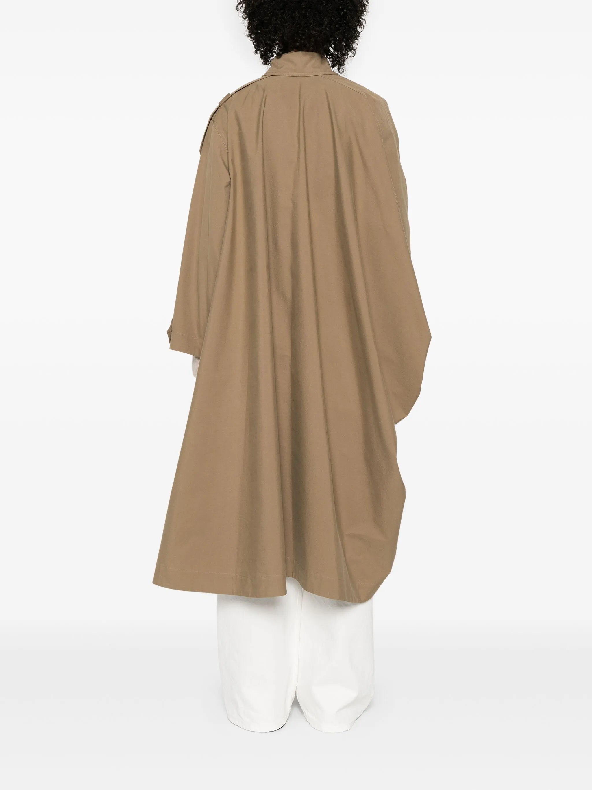 Aralia coat