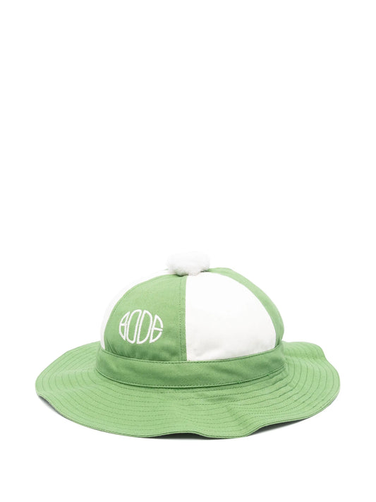 Grandfather bucket hat