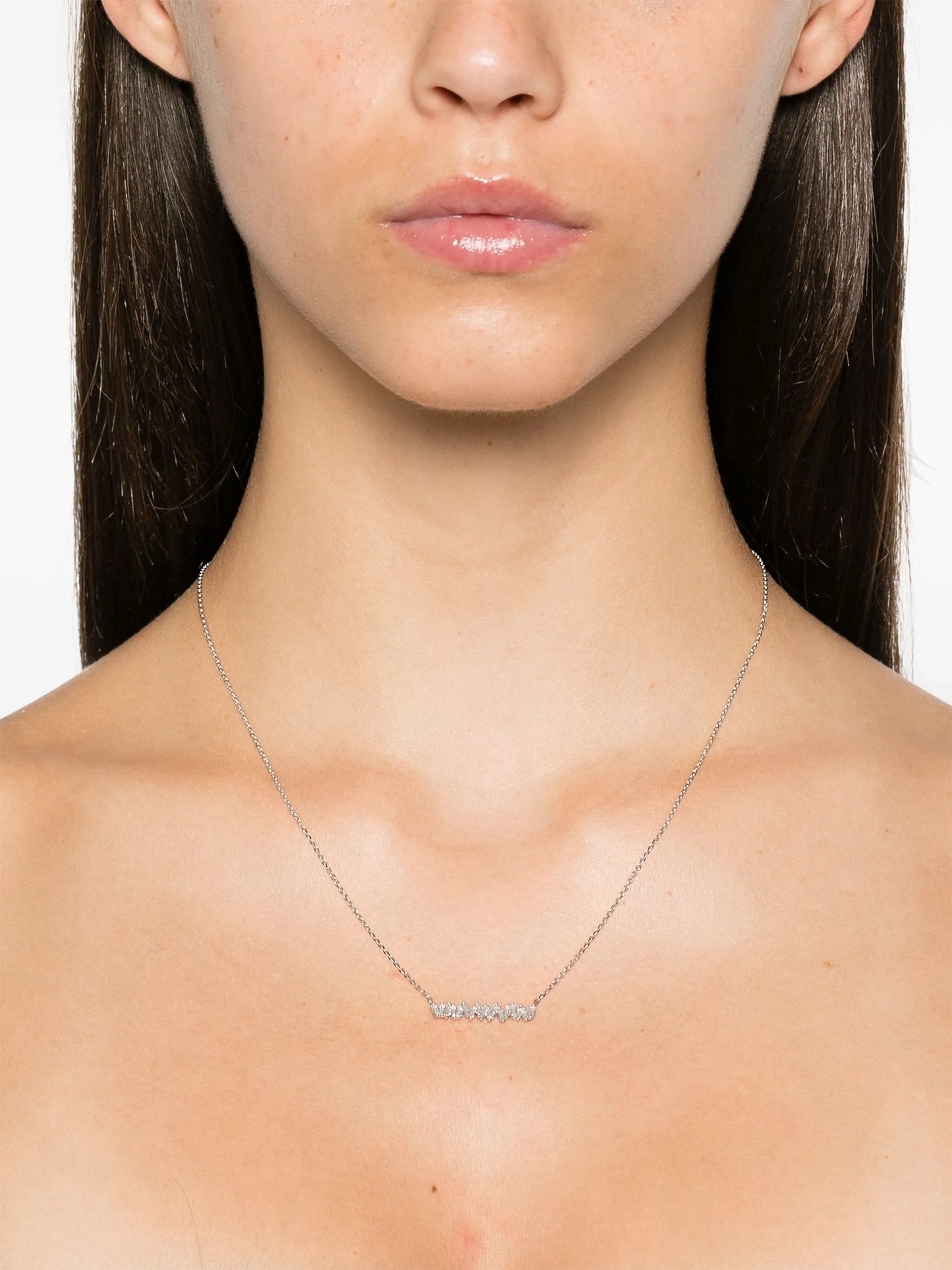 18kt white gold Bar diamond necklace