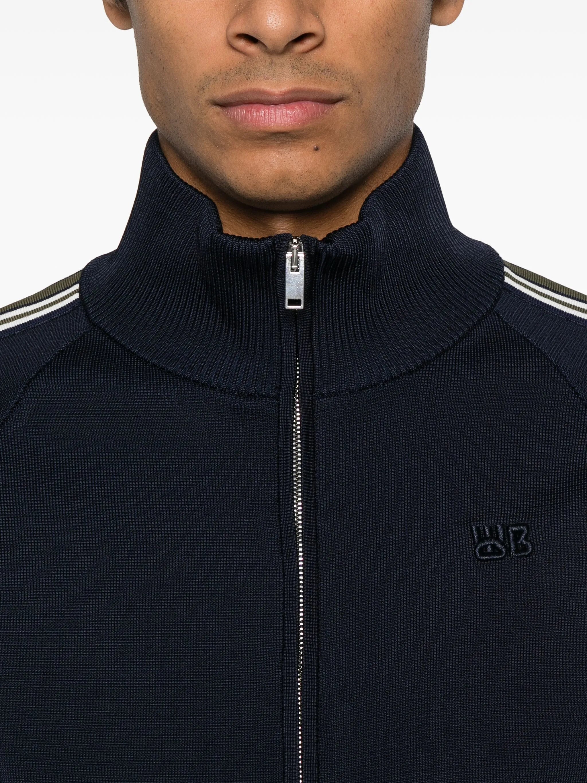 Tide track top