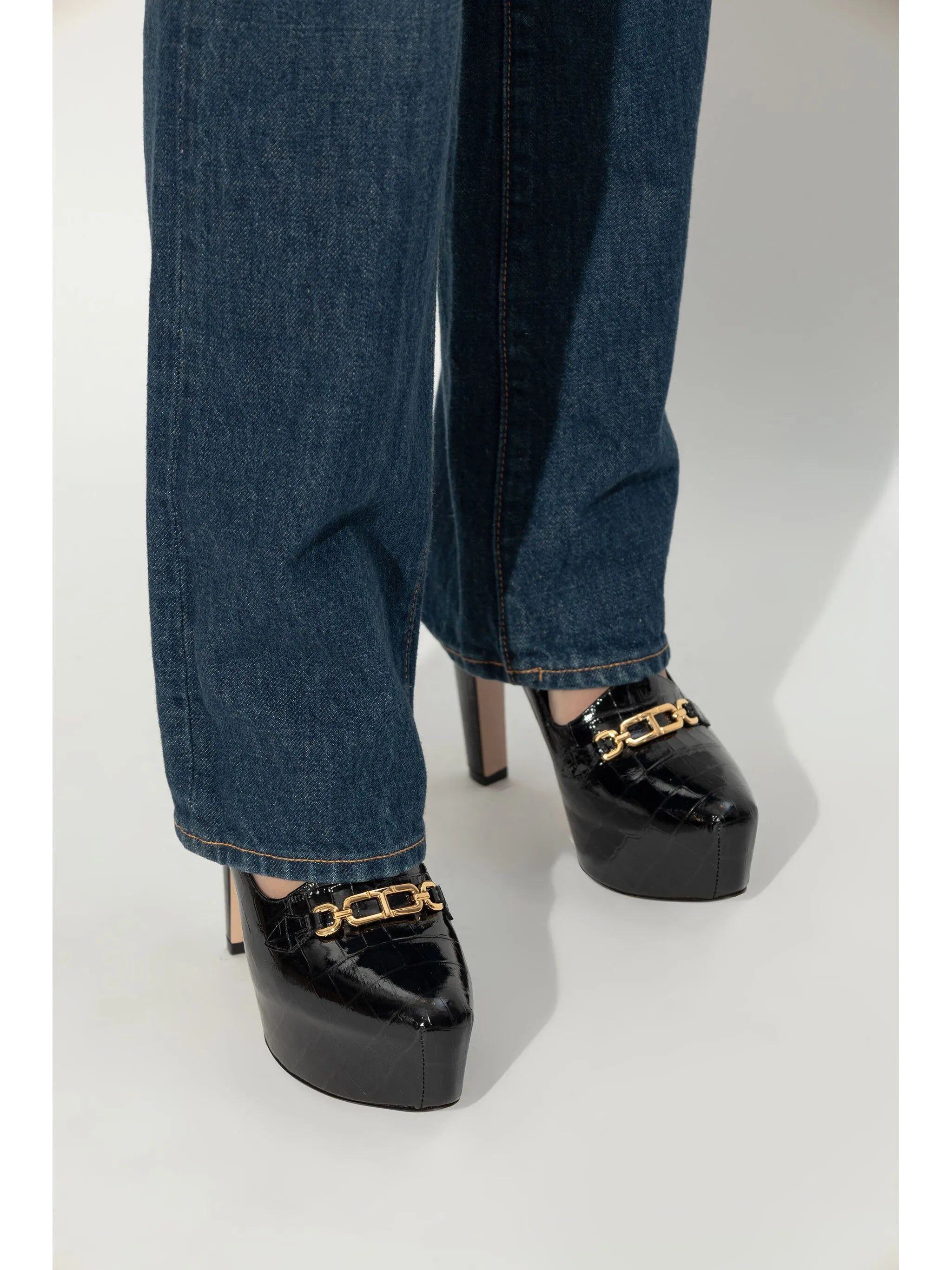 135mm Whitney shiny croc-embossed leather platform pumps