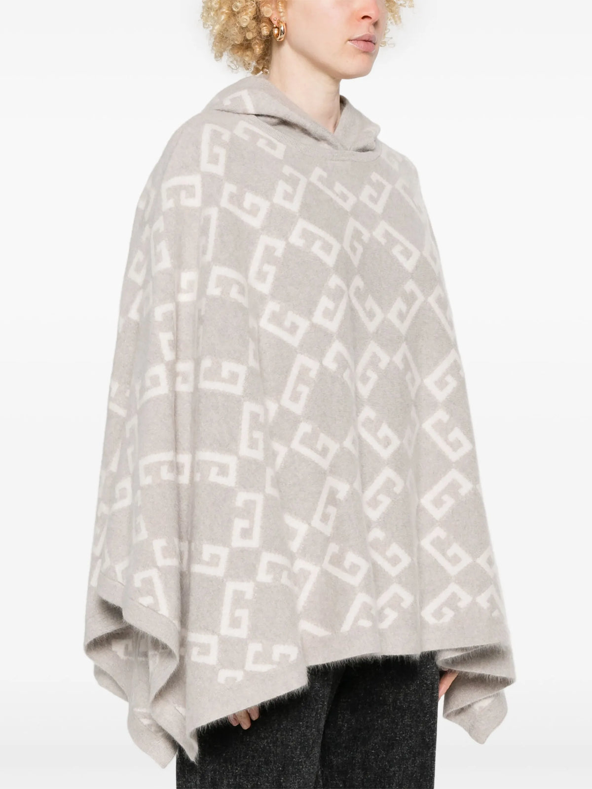 Poncho in monogram 72 jacquard