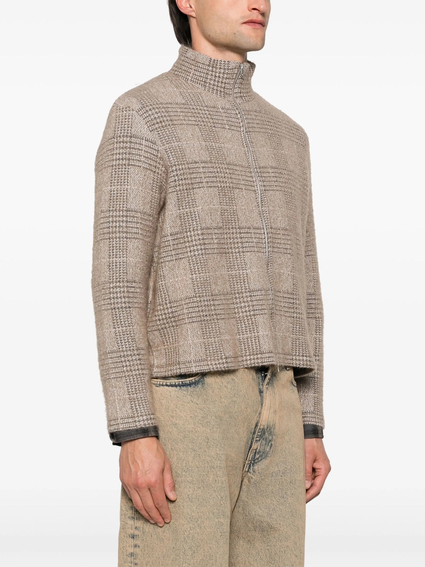 Shrunken cardigan