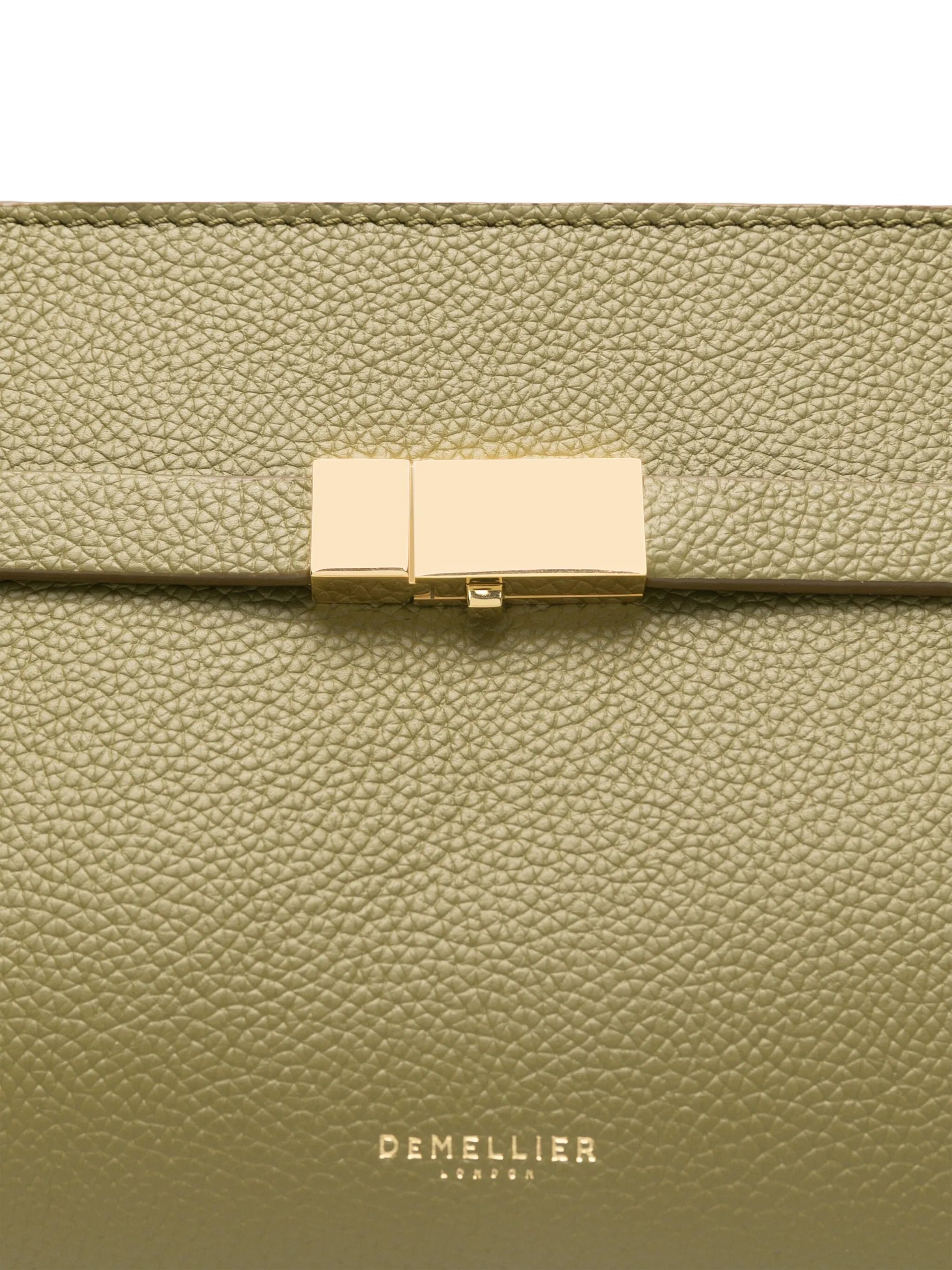 New York shoulder bag