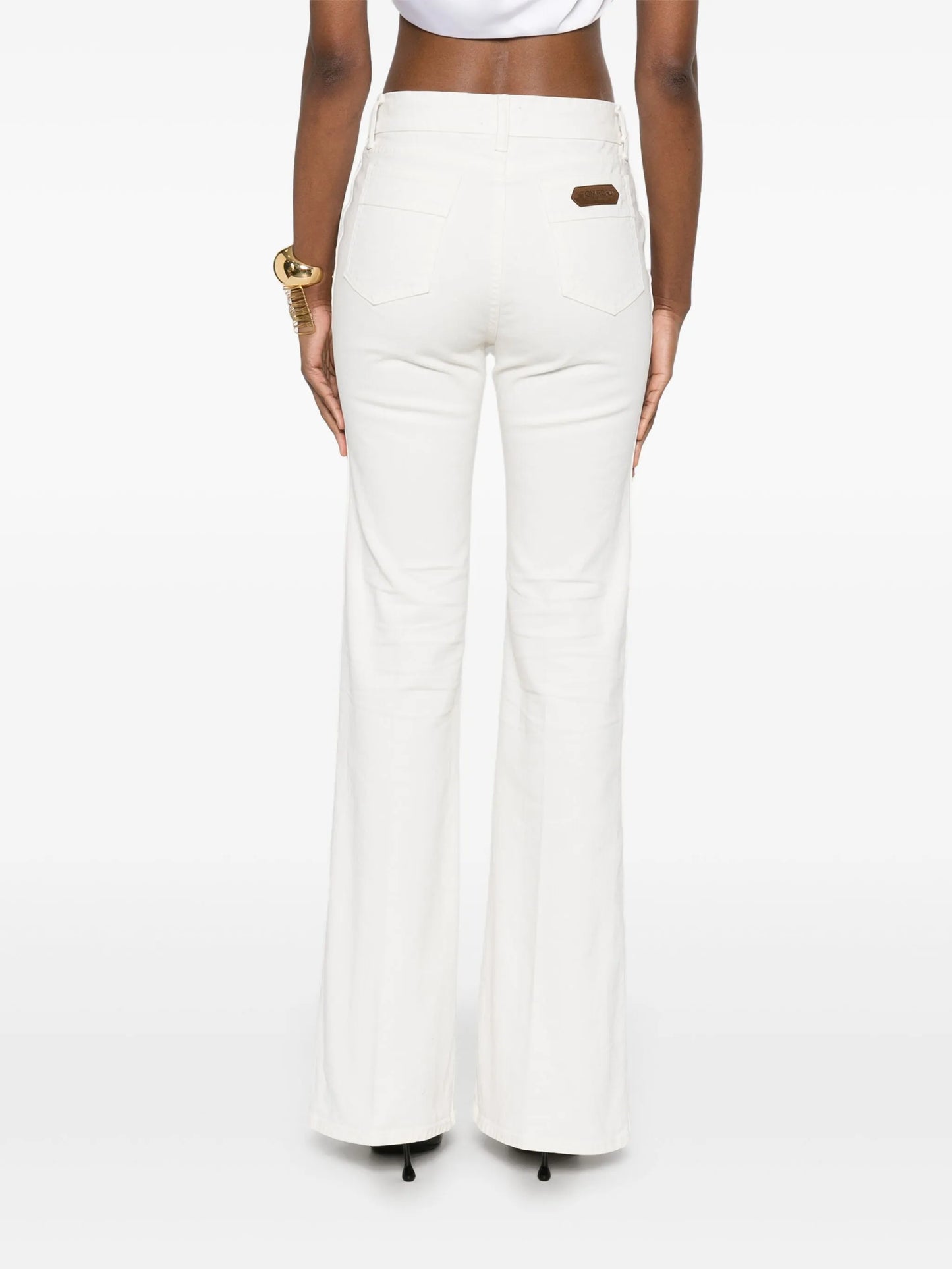 wide-leg jeans