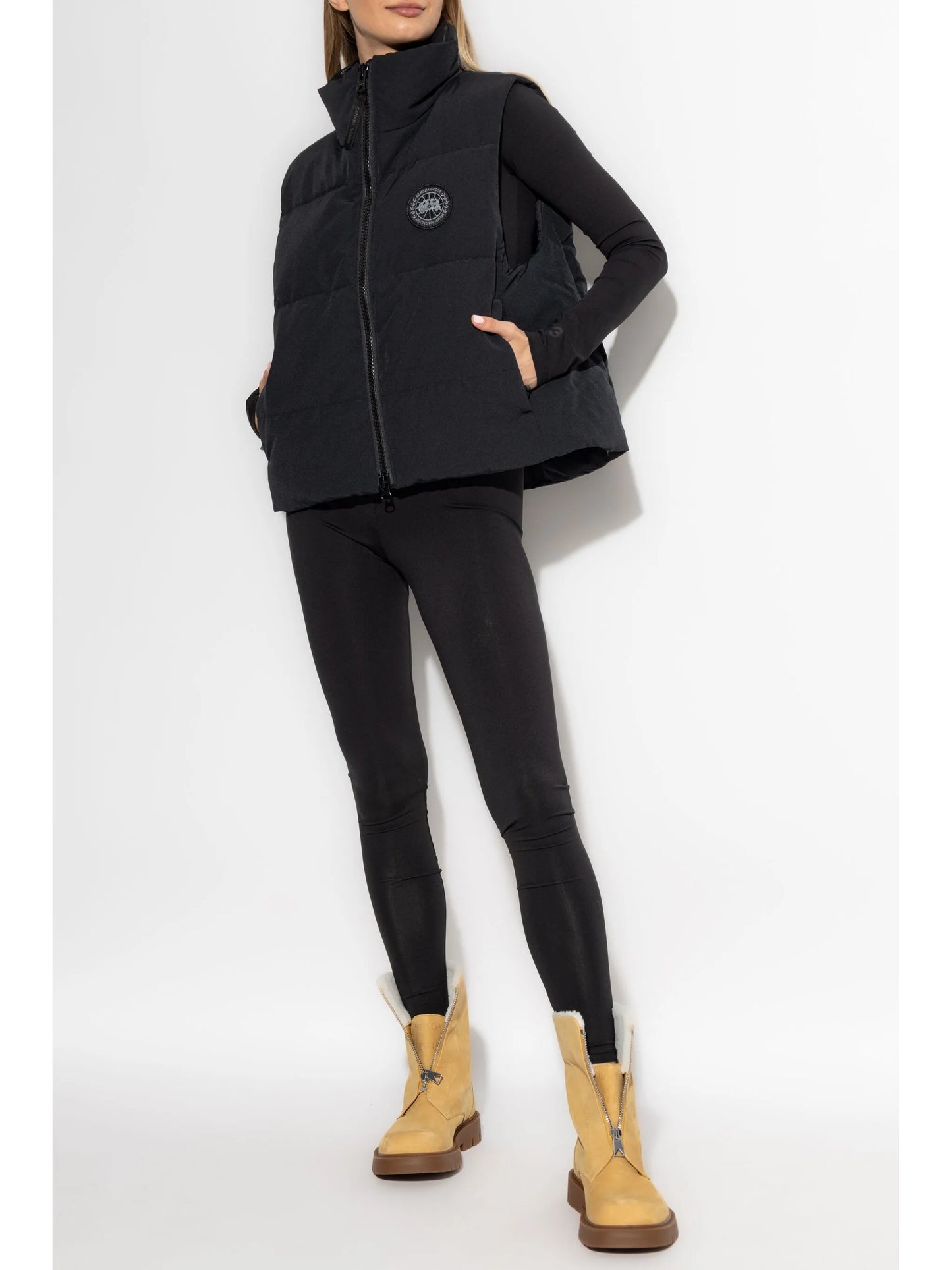 Grandview cropped vest