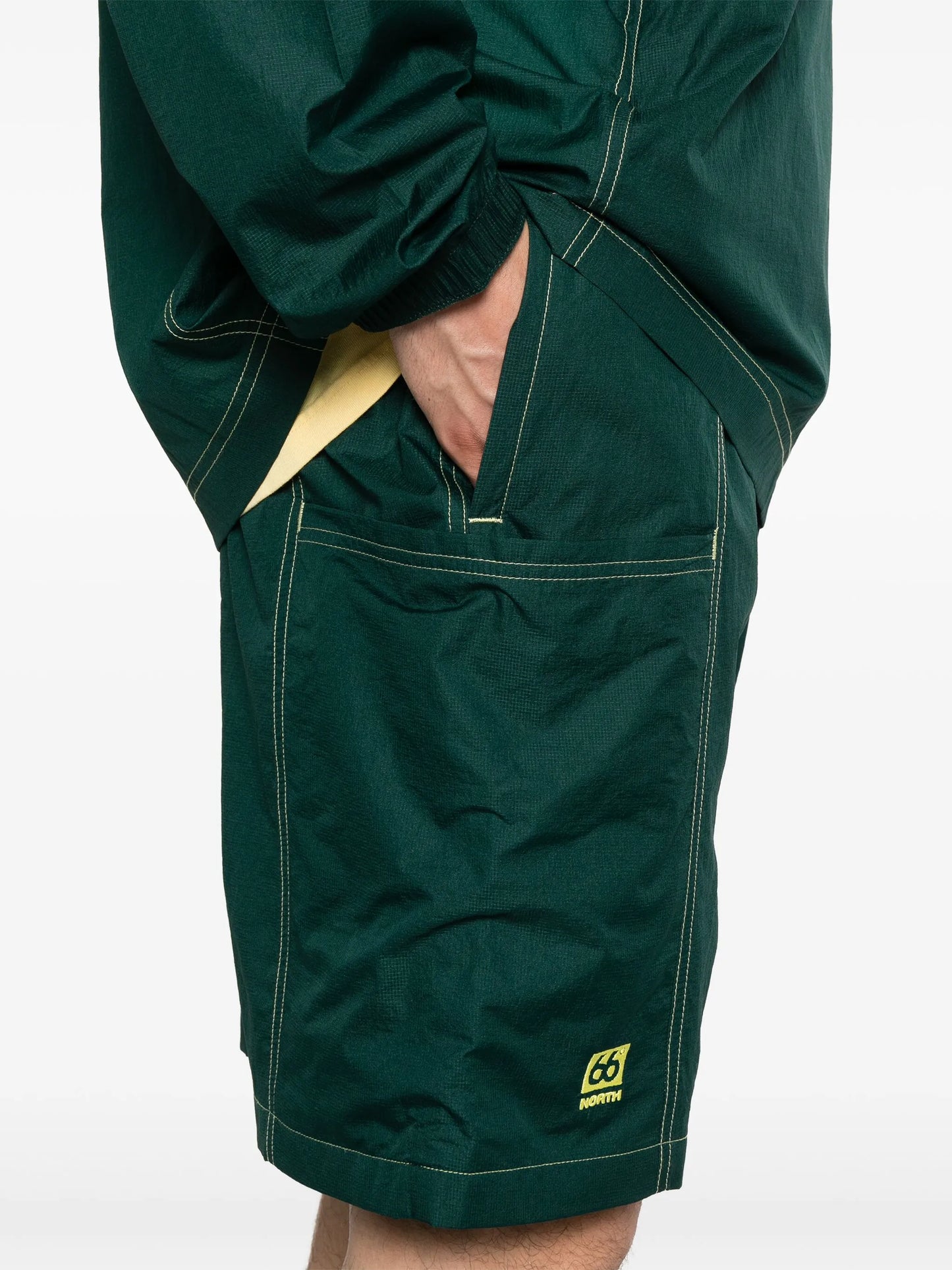 Raudasandur shorts
