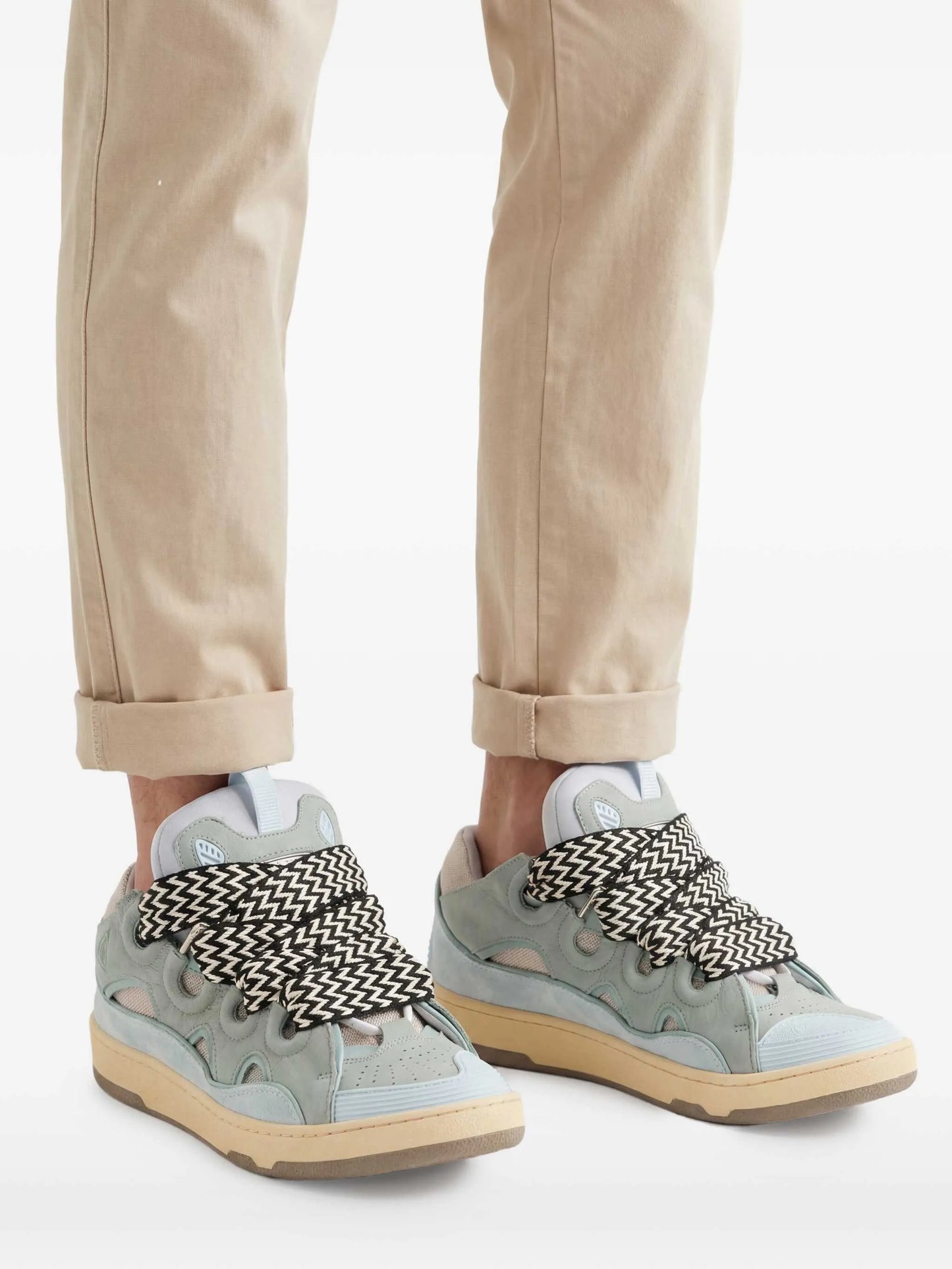 Curb sneakers