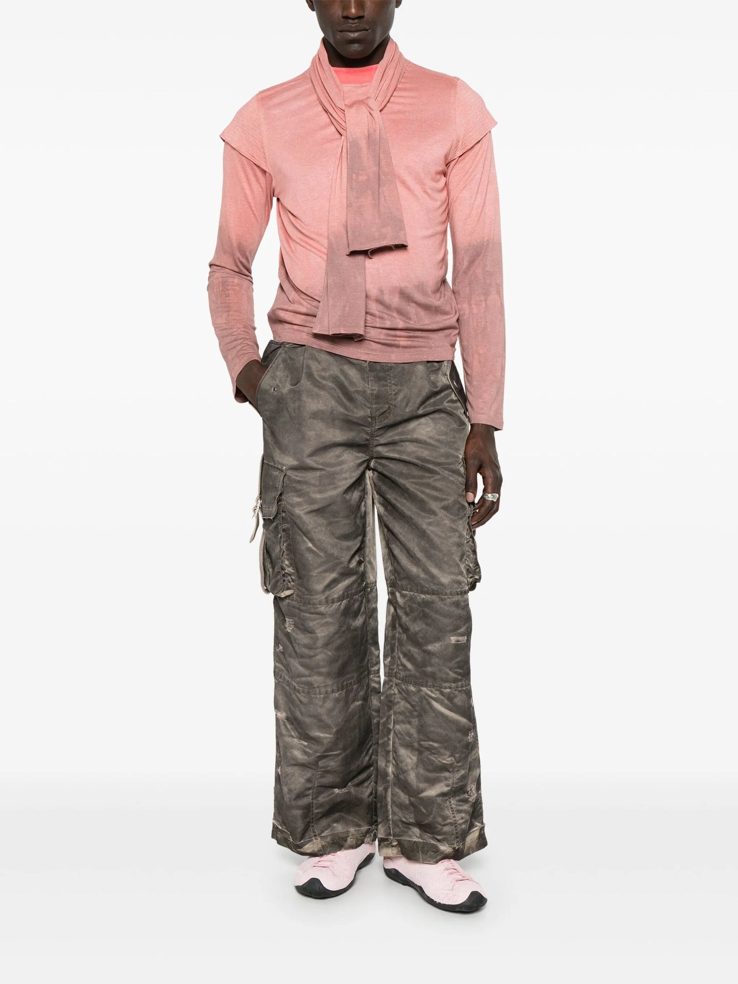built-in-scarf long-sleeve T-shirt